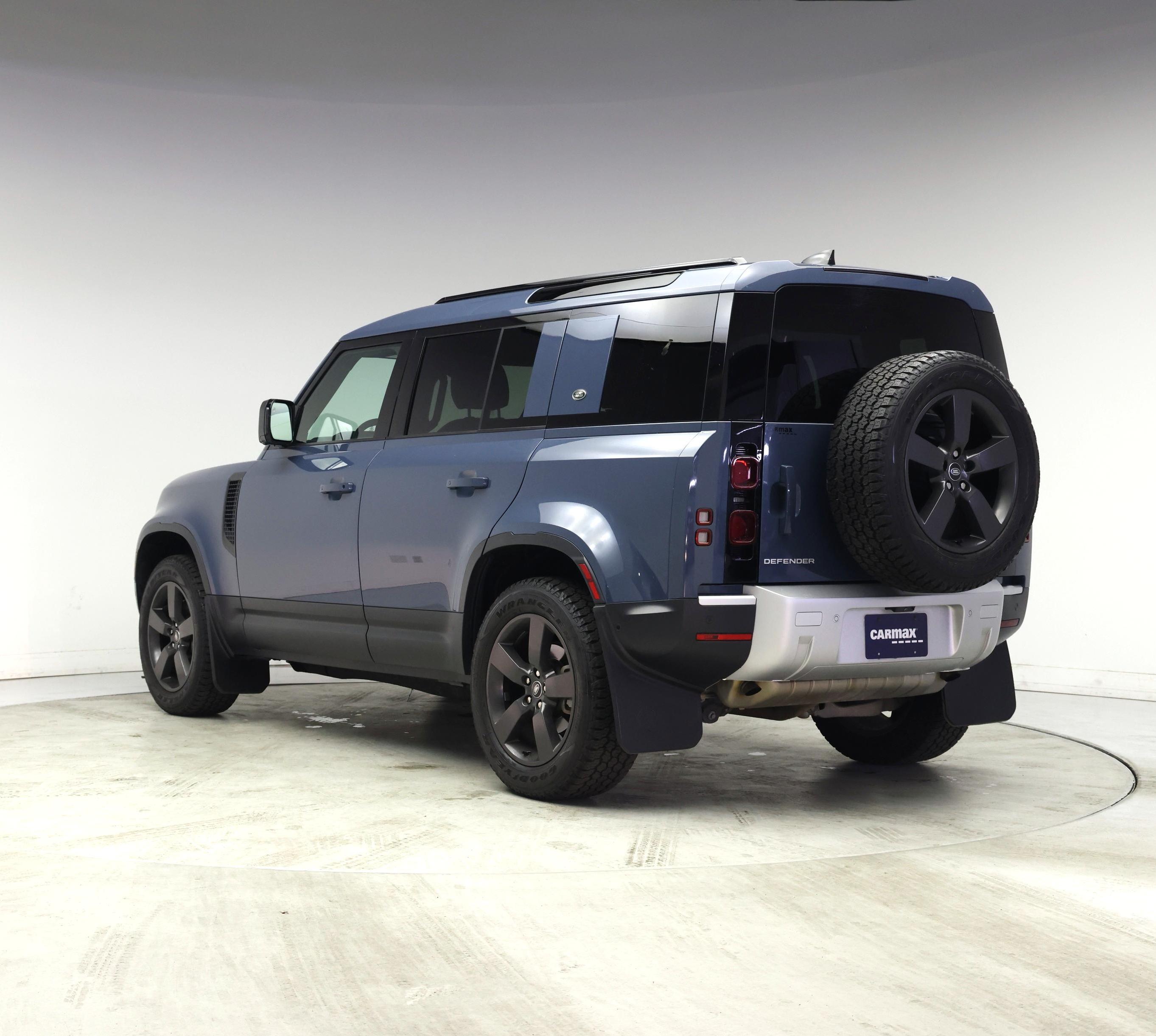 Thumbnail: 2023 Land Rover Defender - 2