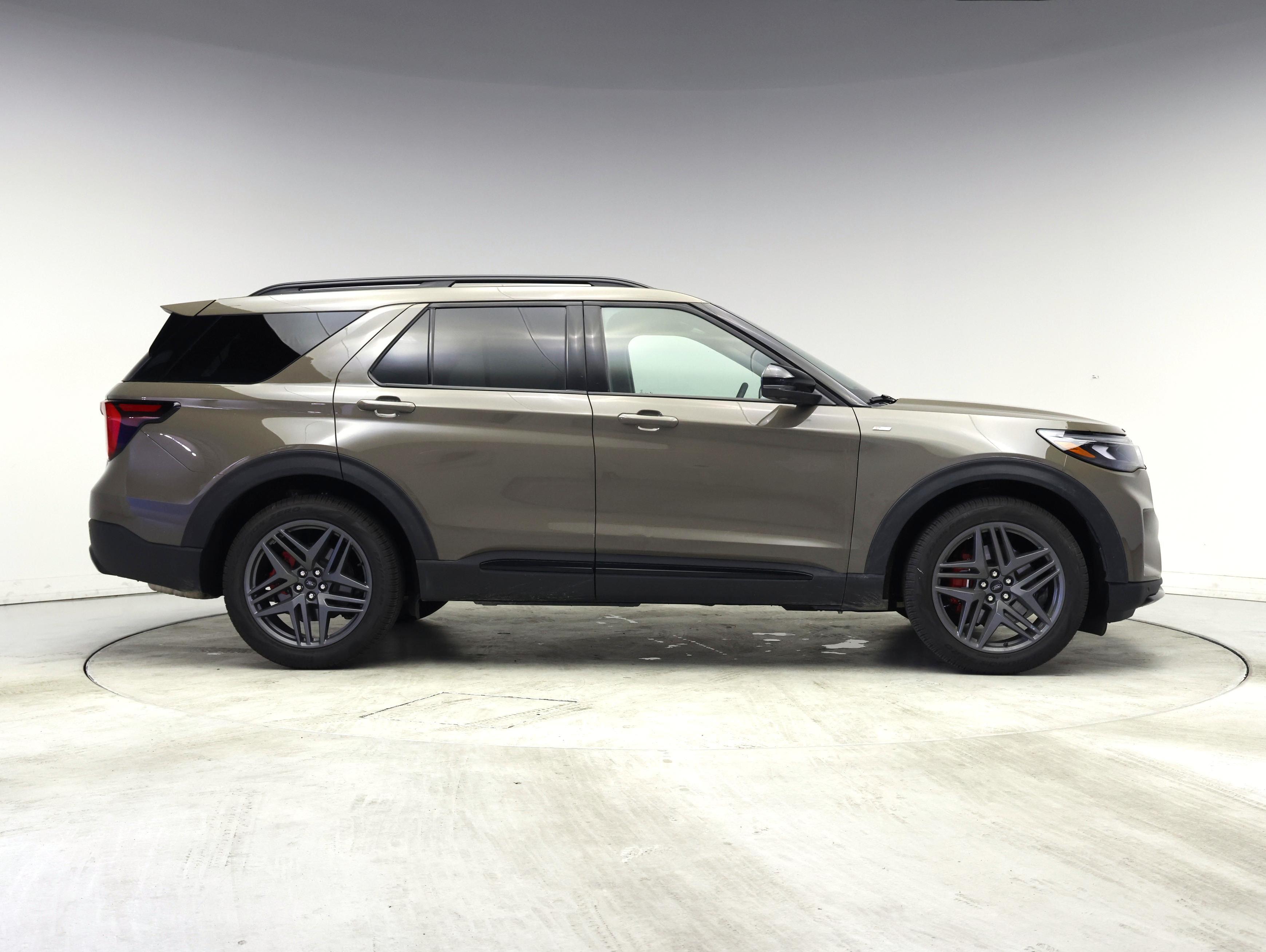 Thumbnail: 2026 Ford Explorer - 7