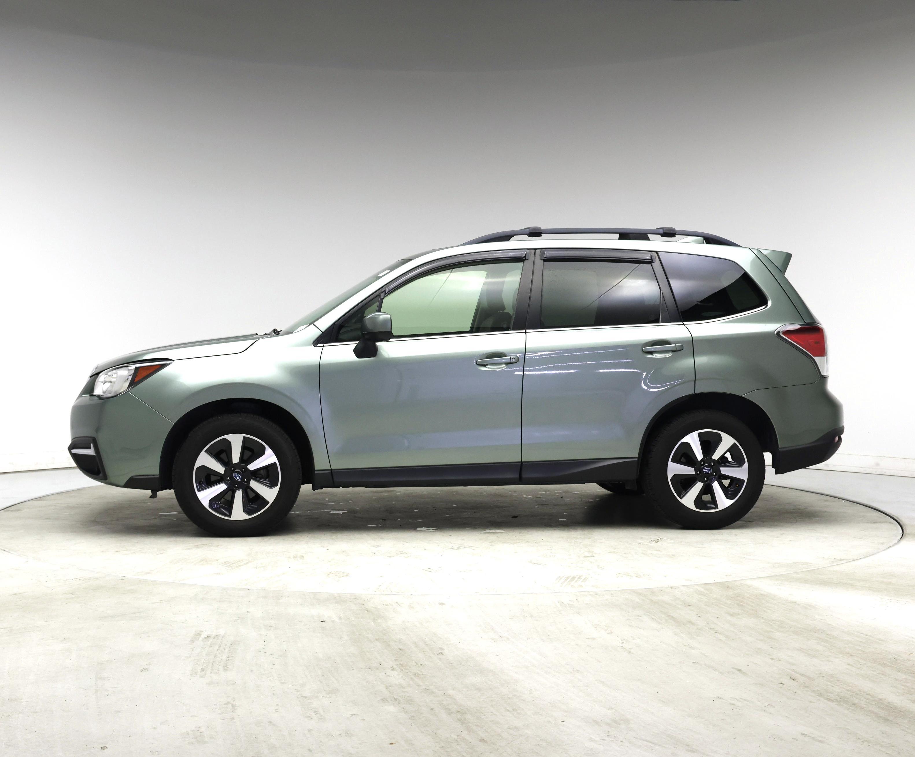 Thumbnail: 2017 Subaru Forester - 3