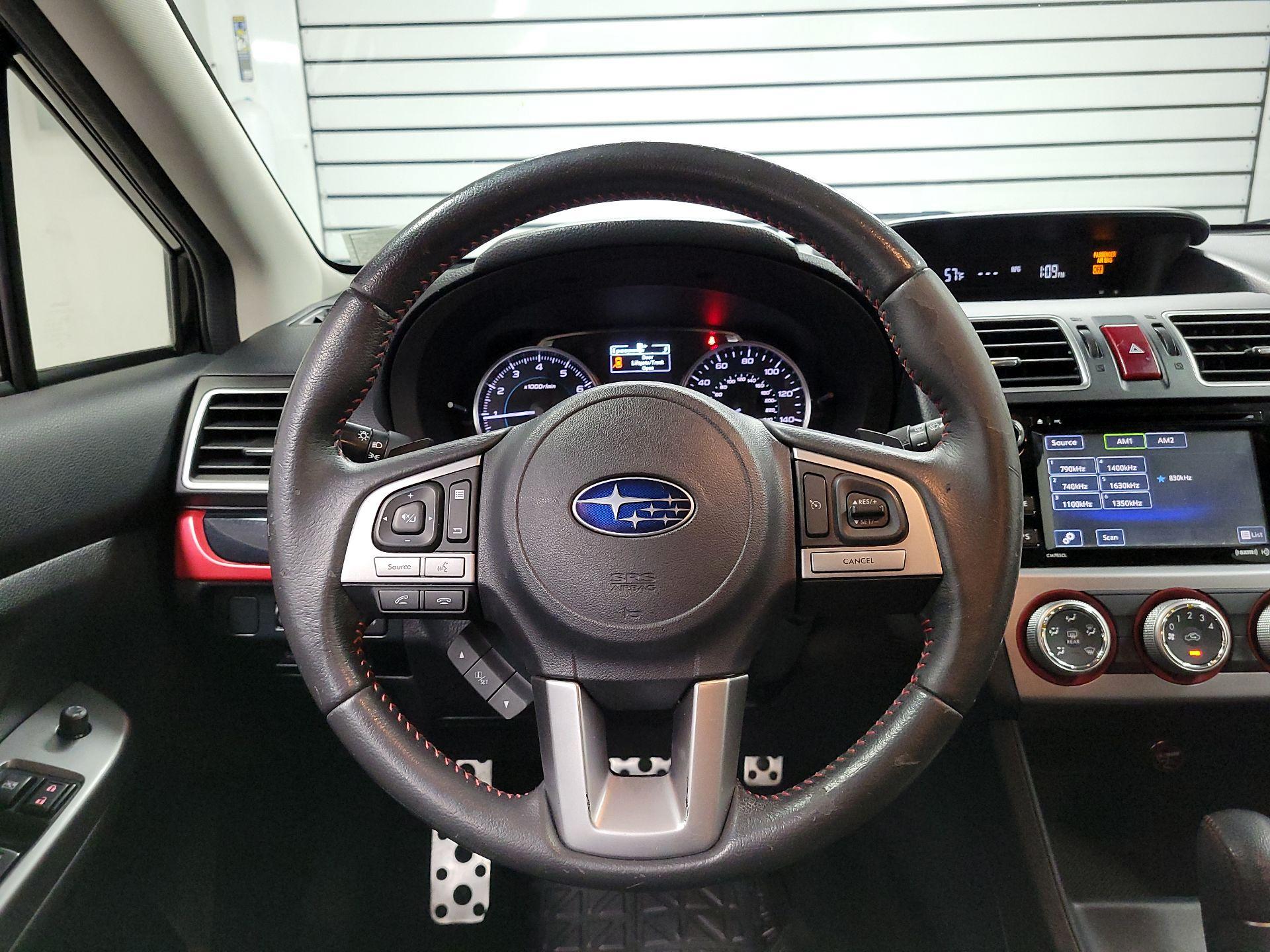 Thumbnail: 2017 Subaru Crosstrek - 10