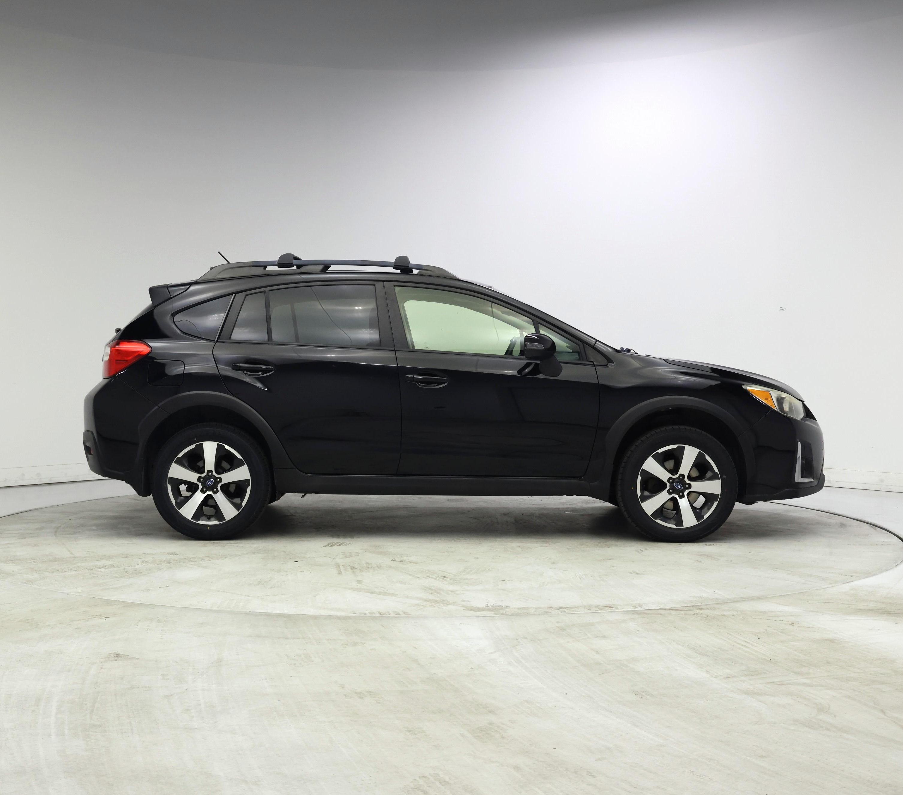 Thumbnail: 2017 Subaru Crosstrek - 7