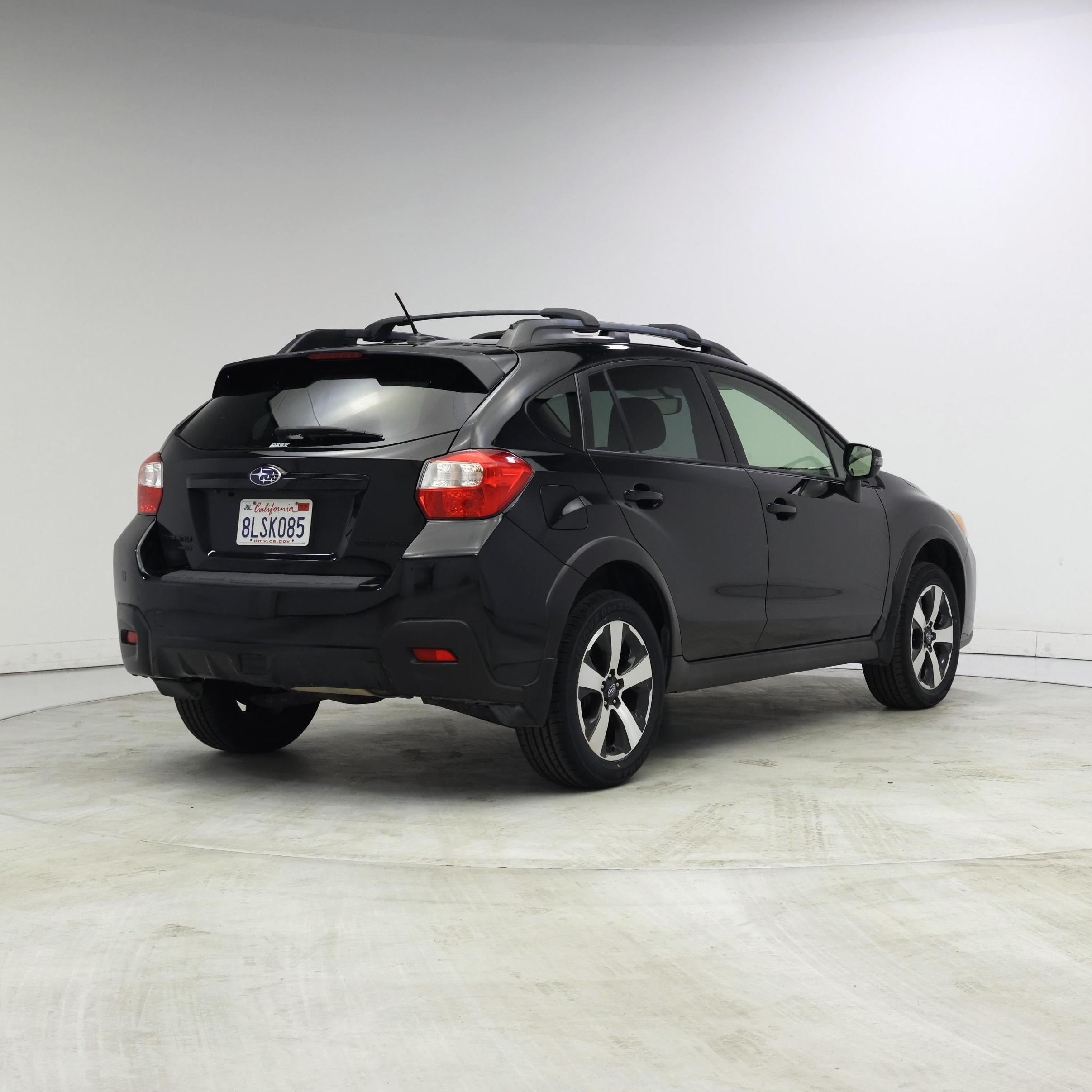 Thumbnail: 2017 Subaru Crosstrek - 8