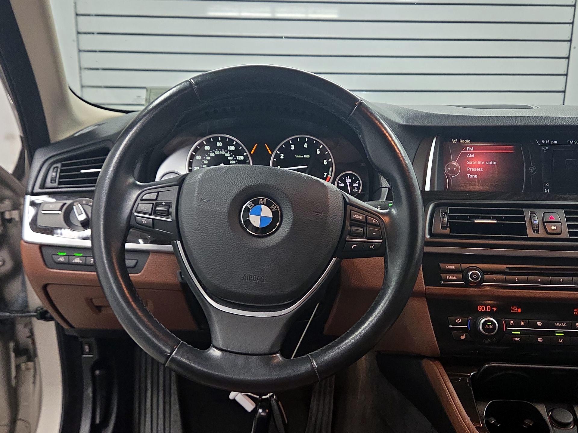 Thumbnail: 2015 BMW 5 Series - 10