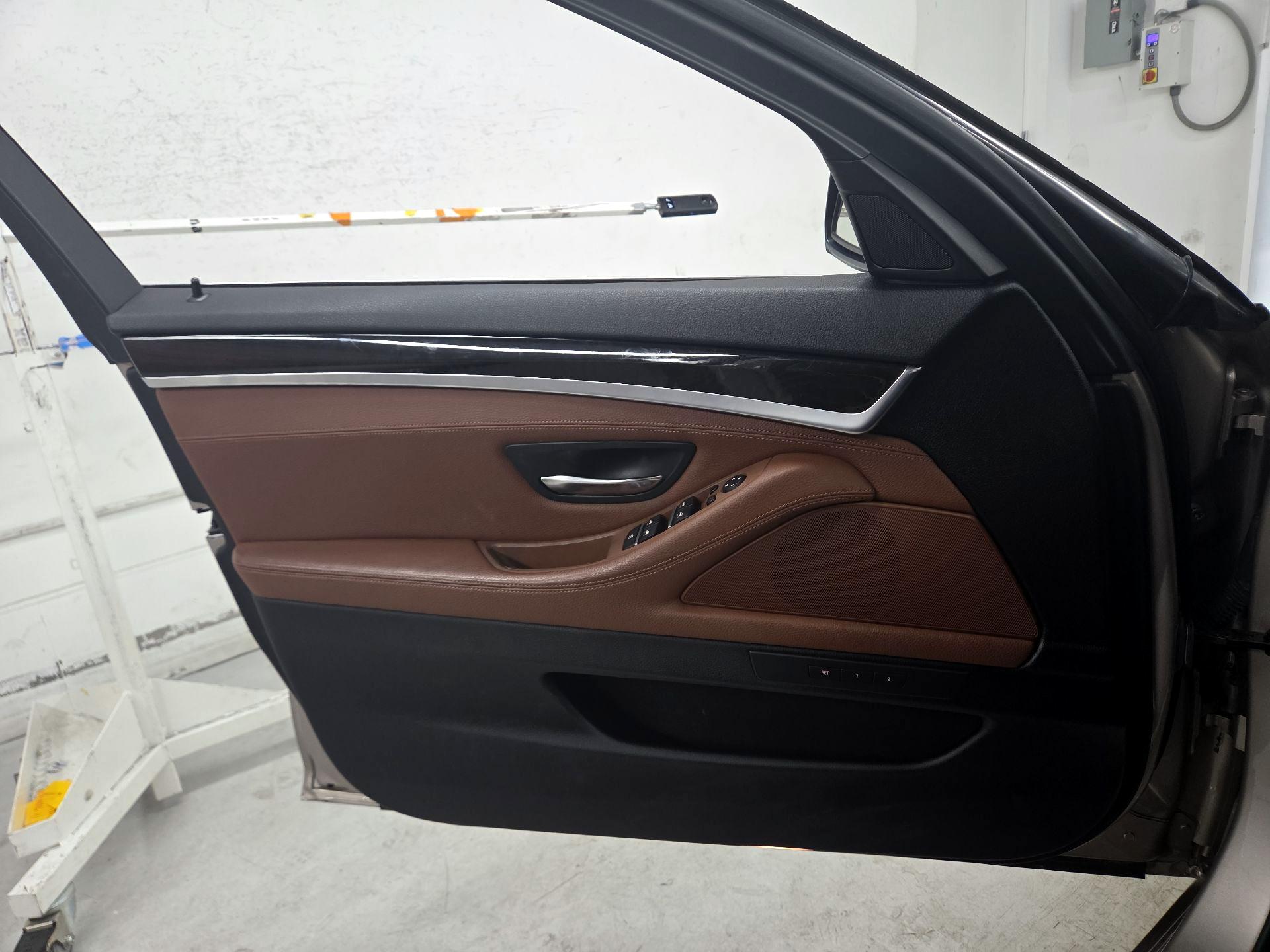 Thumbnail: 2015 BMW 5 Series - 12