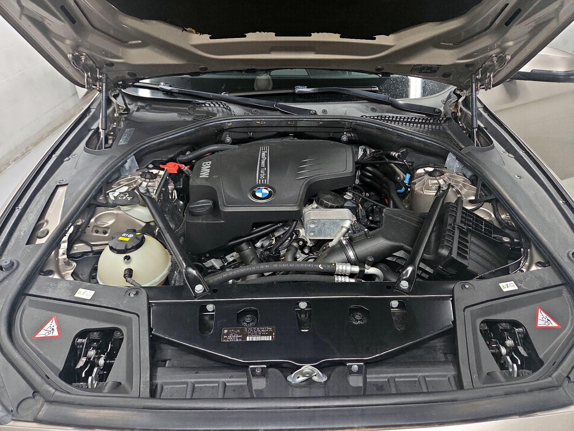 Thumbnail: 2015 BMW 5 Series - 17
