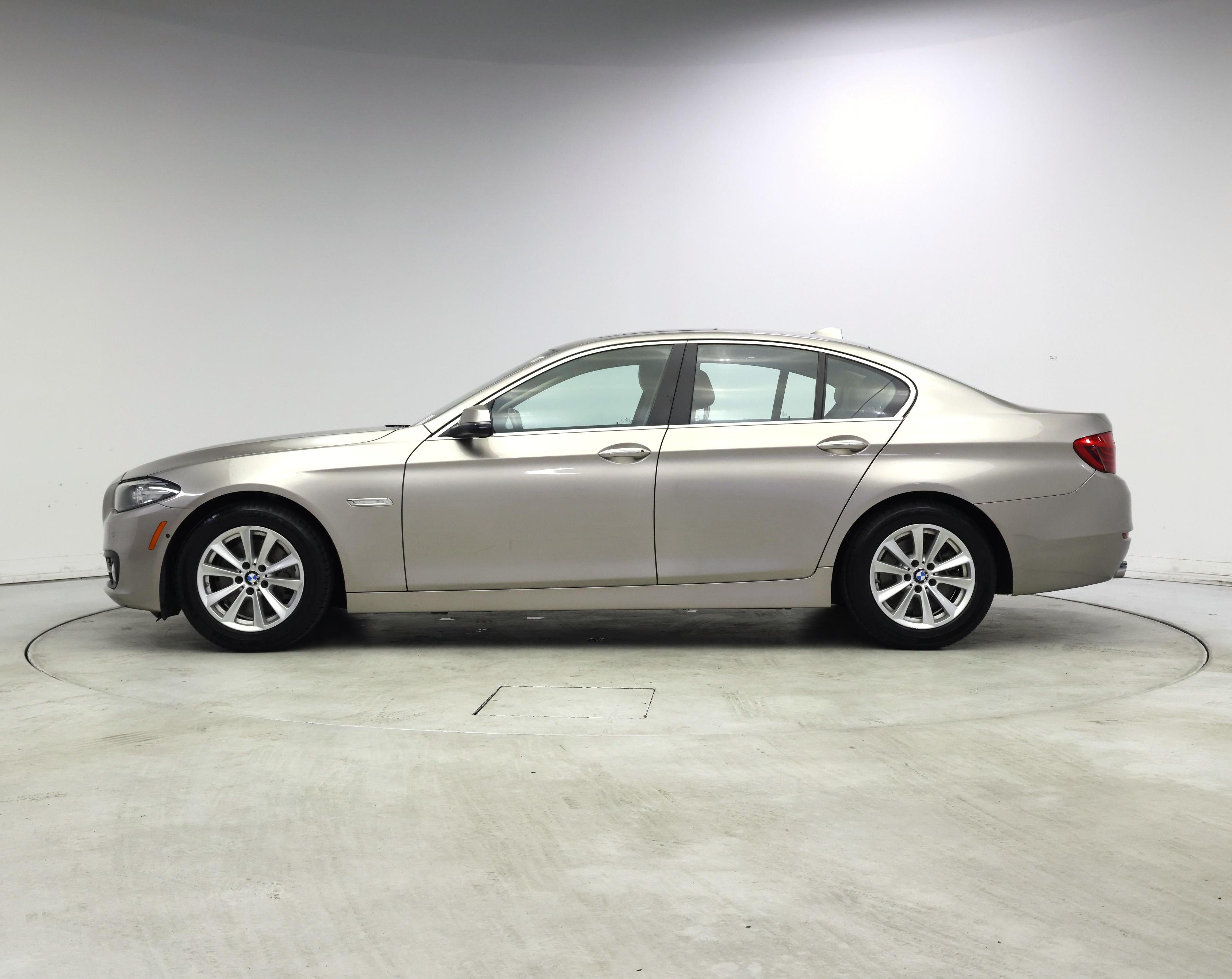 Thumbnail: 2015 BMW 5 Series - 3