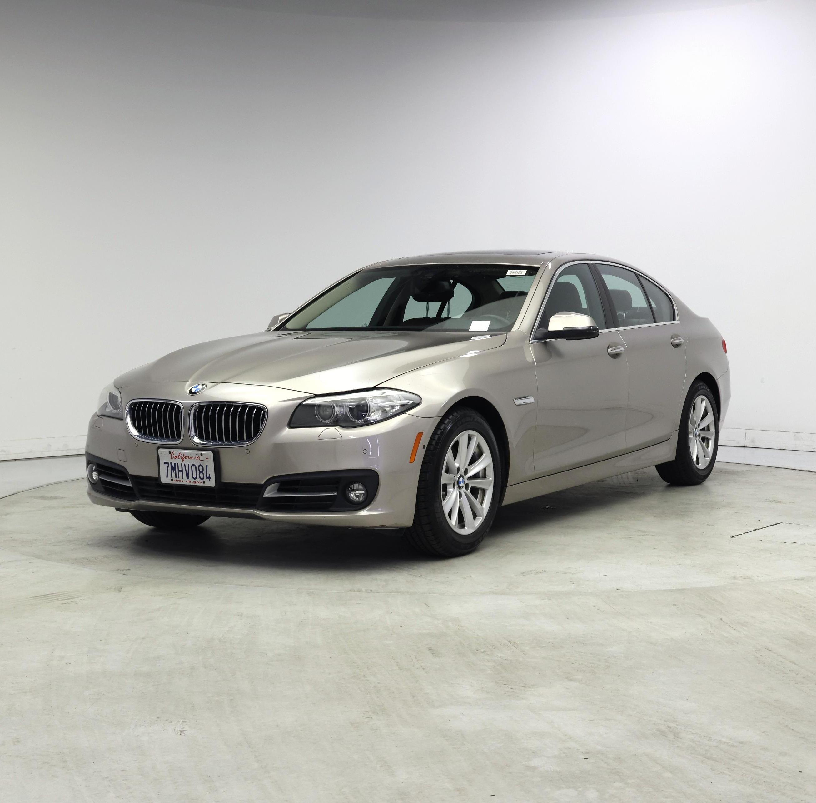 Thumbnail: 2015 BMW 5 Series - 4
