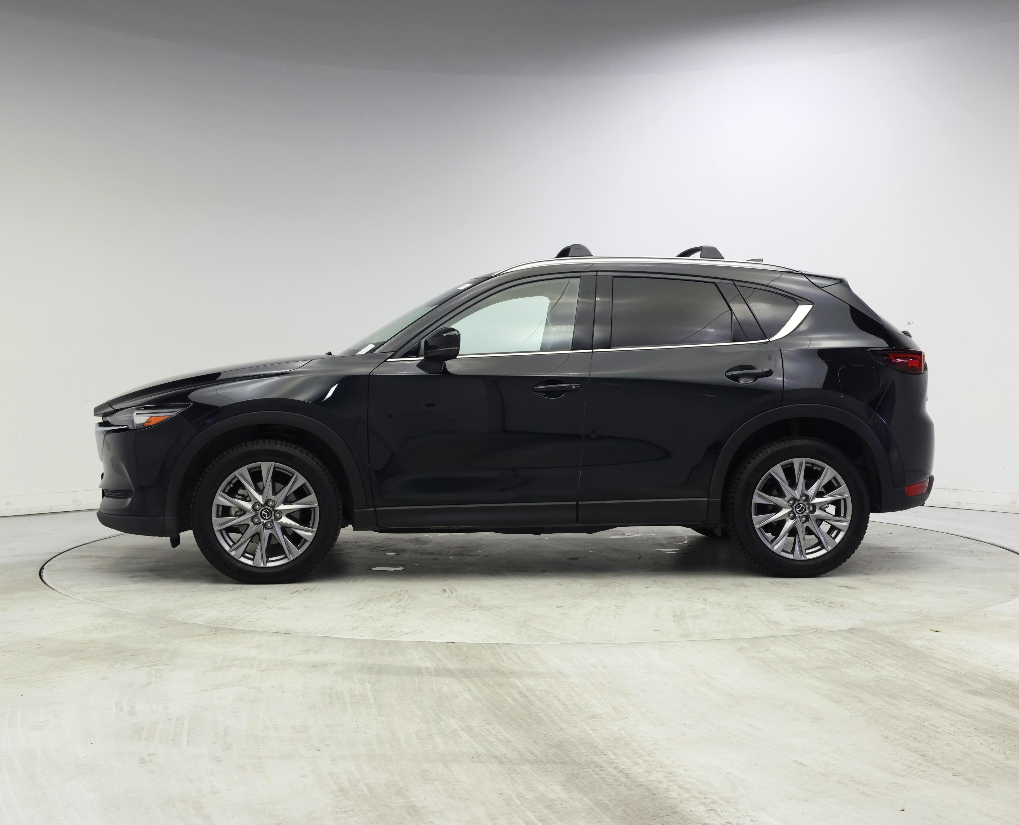 Thumbnail: 2021 Mazda CX-5 - 3
