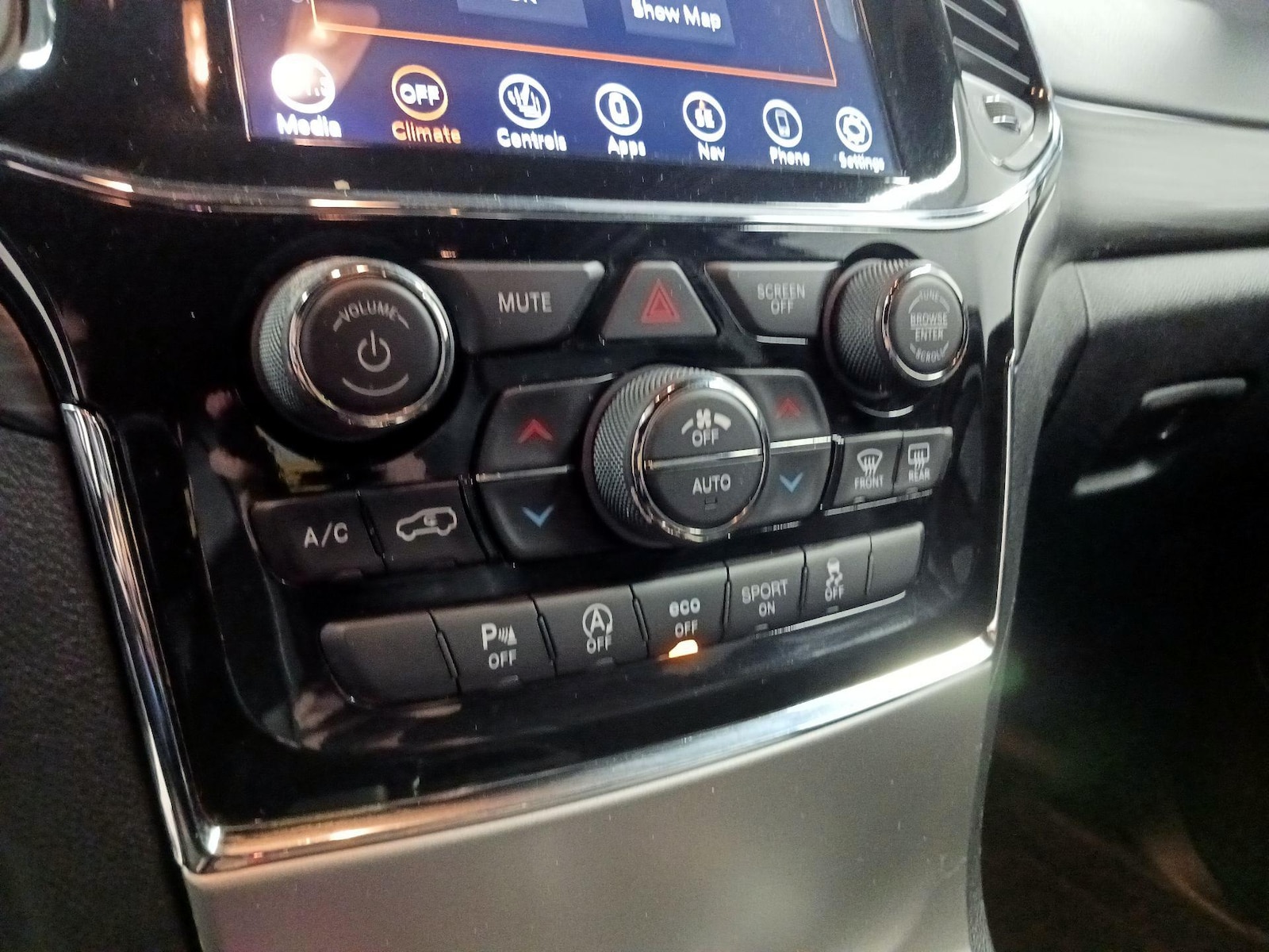 2021 Jeep Grand Cherokee Laredo X - Photo 13