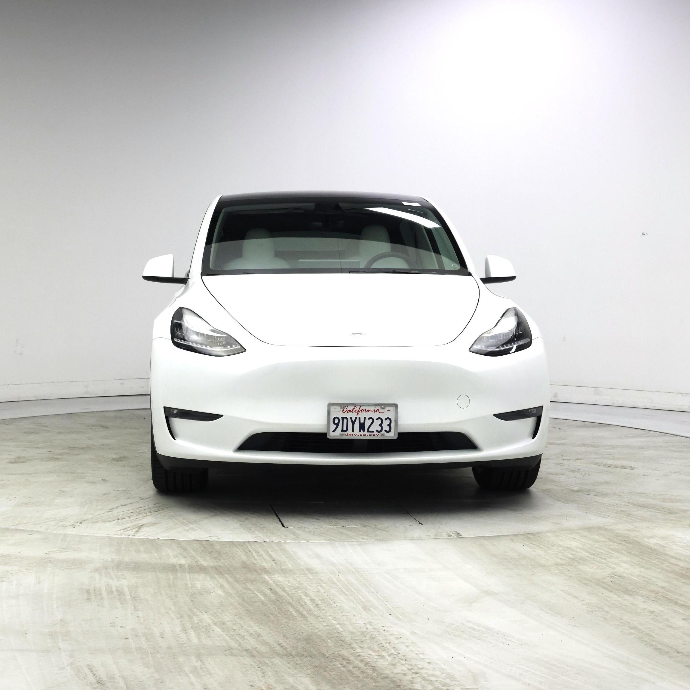 Thumbnail: 2023 Tesla Model Y - 5