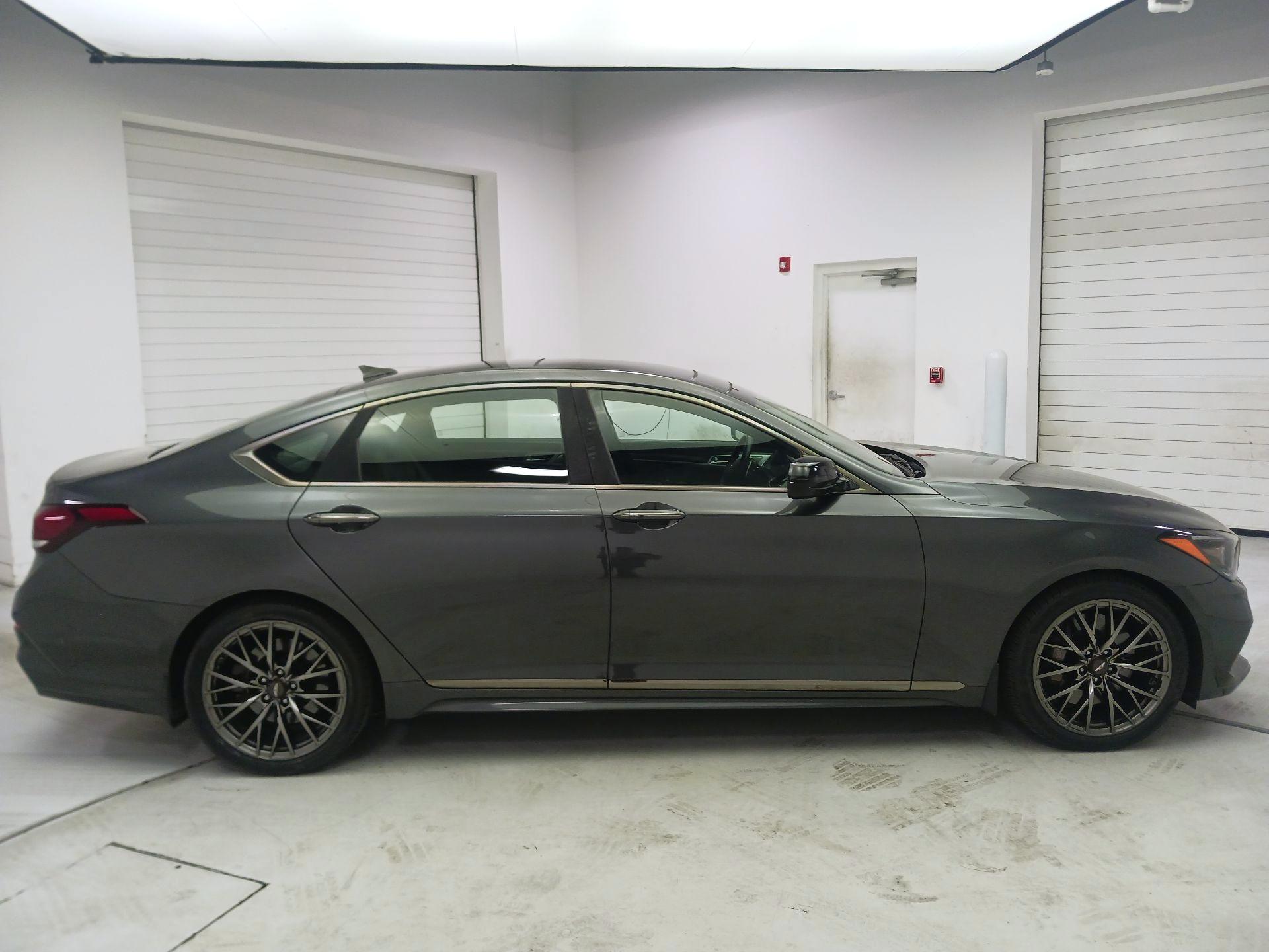 Thumbnail: 2018 Genesis G80 - 4