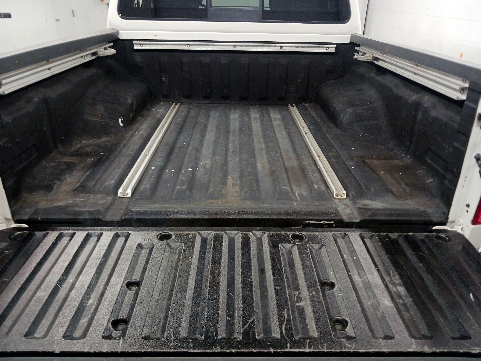 Thumbnail: 2019 Nissan Frontier - 17