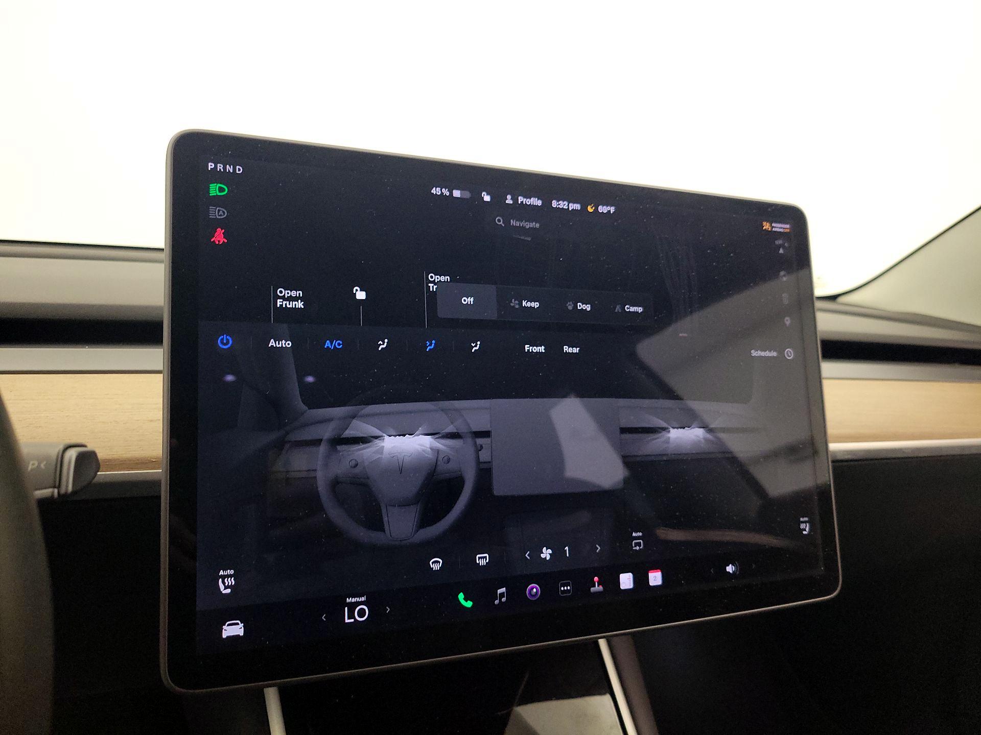 Thumbnail: 2020 Tesla Model 3 - 16