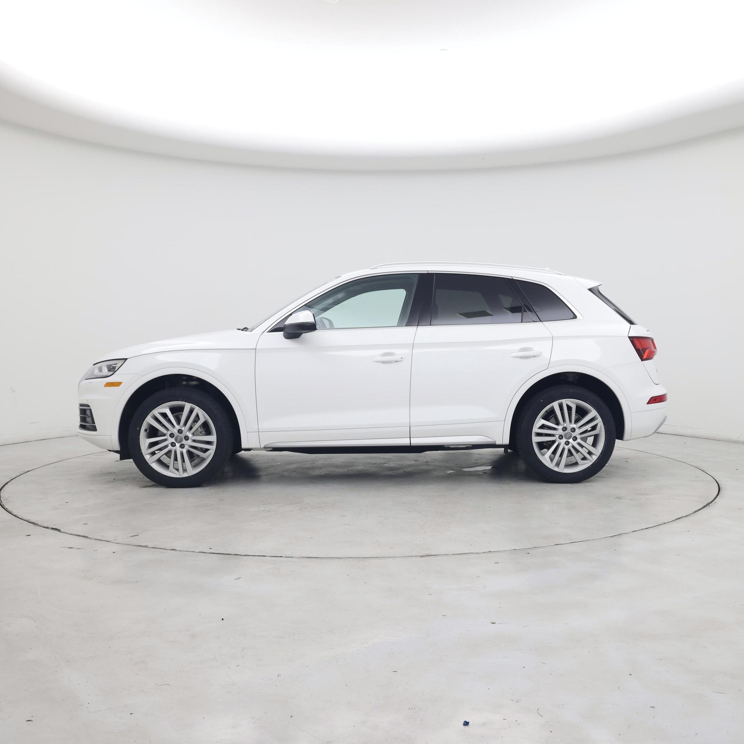 Thumbnail: 2019 Audi Q5 - 3