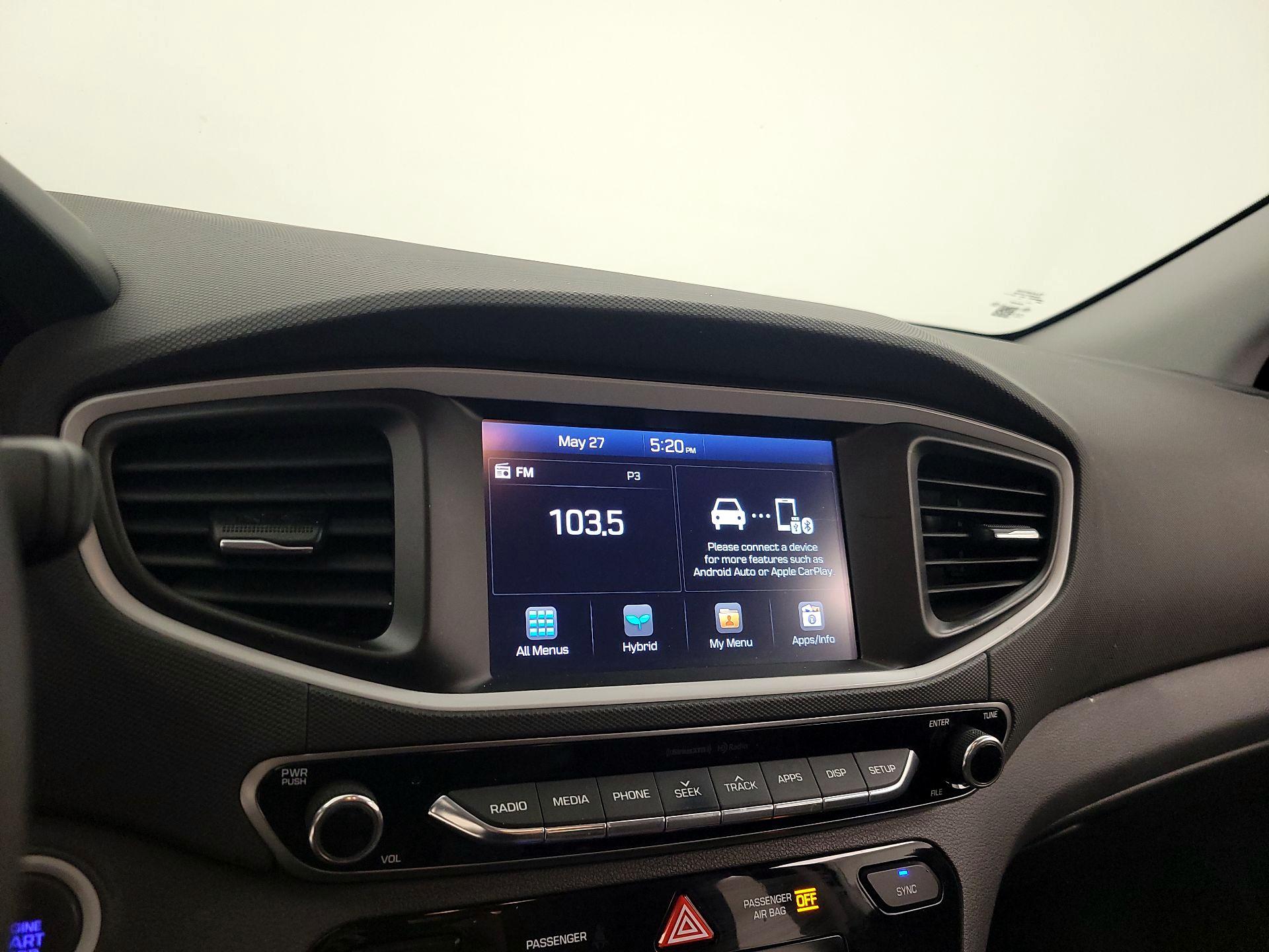 Thumbnail: 2019 Hyundai Ioniq - 15
