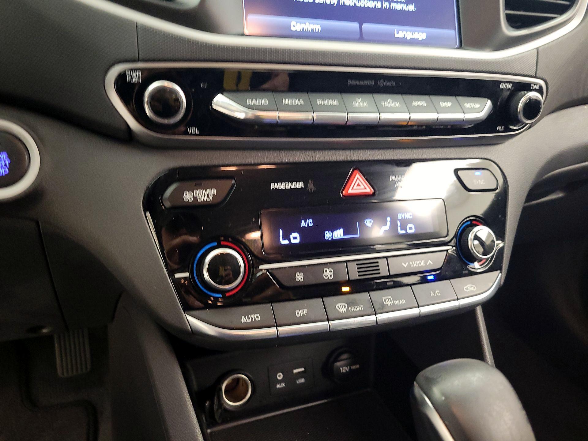 Thumbnail: 2019 Hyundai Ioniq - 16