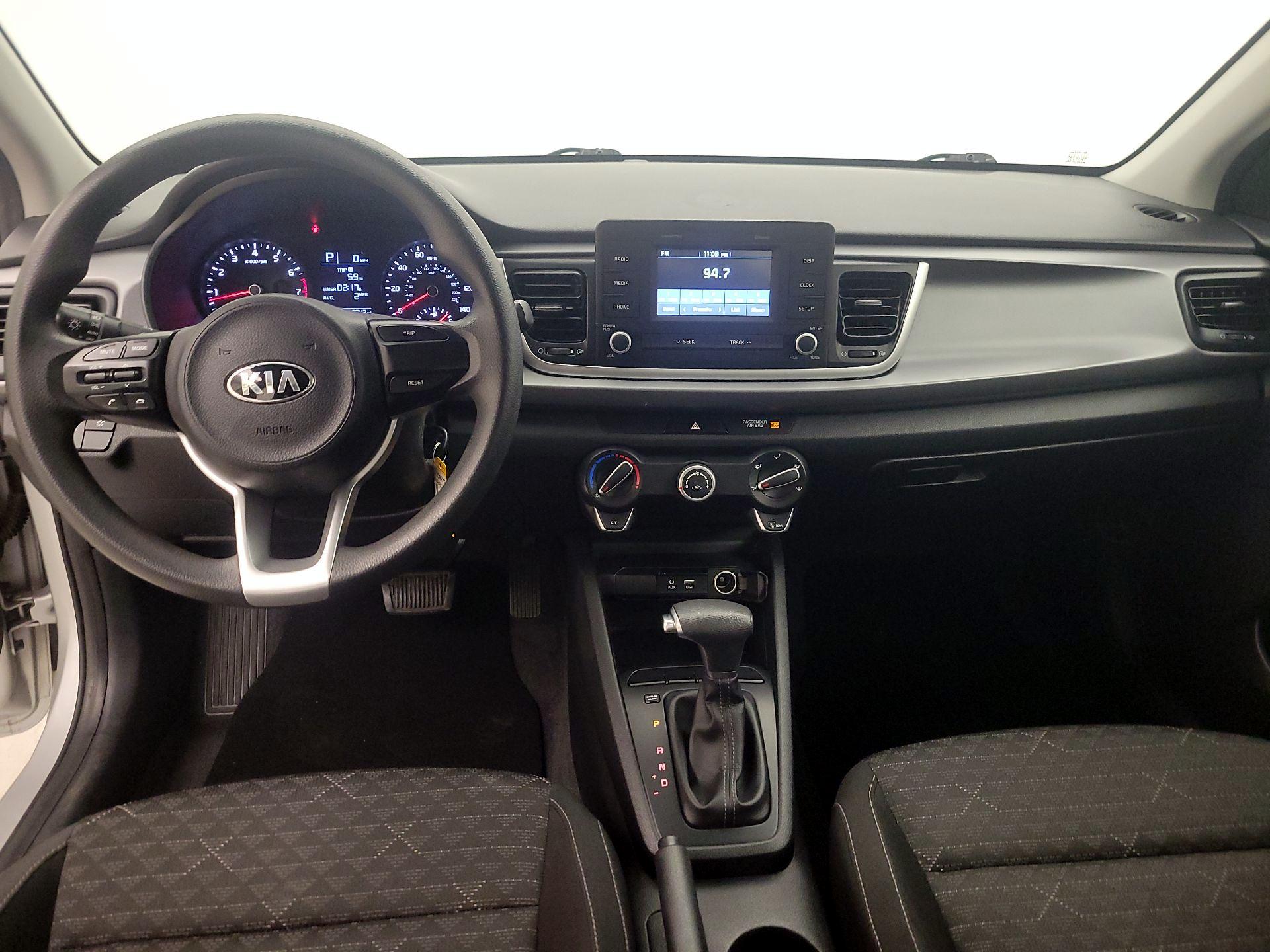Thumbnail: 2019 Kia Rio - 9