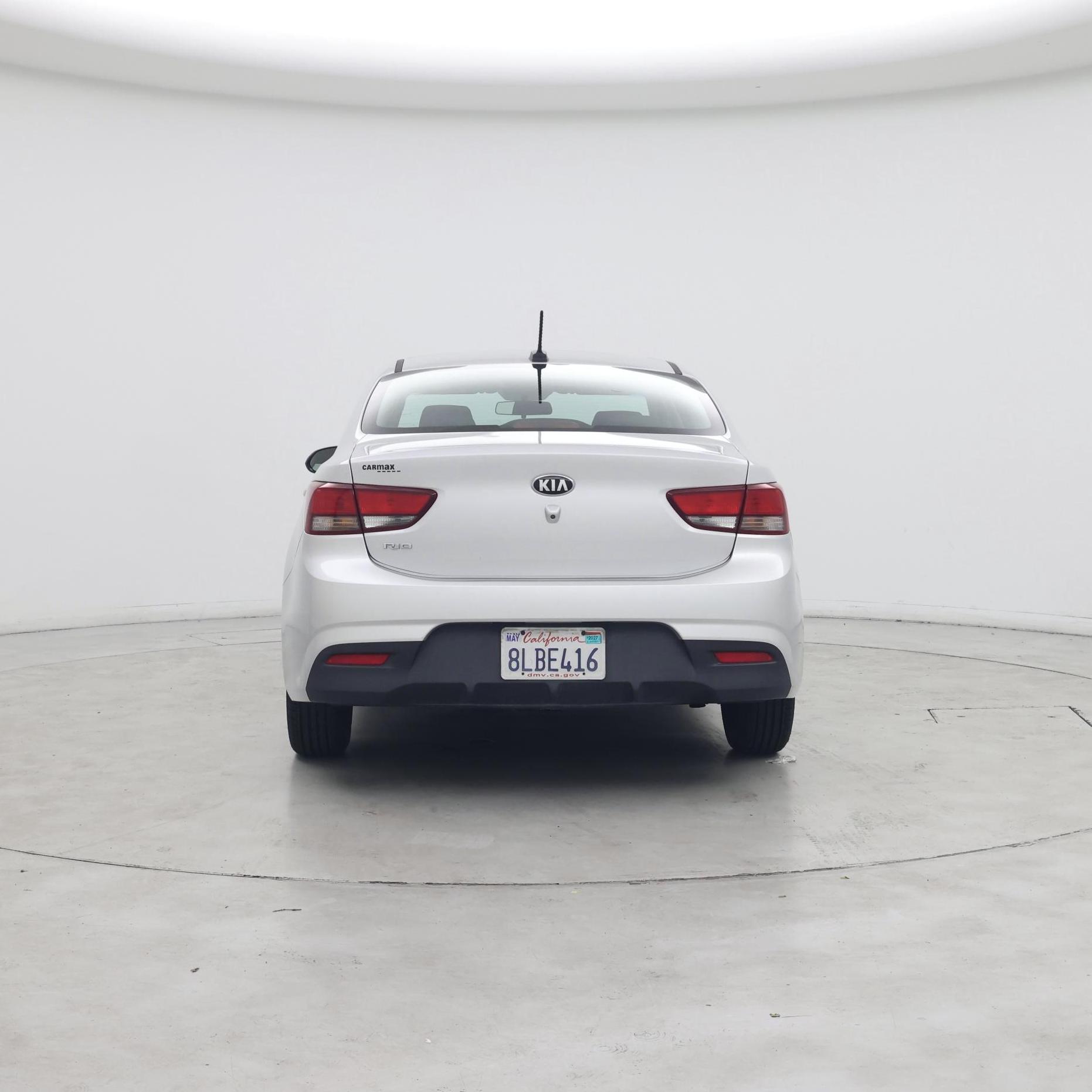 Thumbnail: 2019 Kia Rio - 6