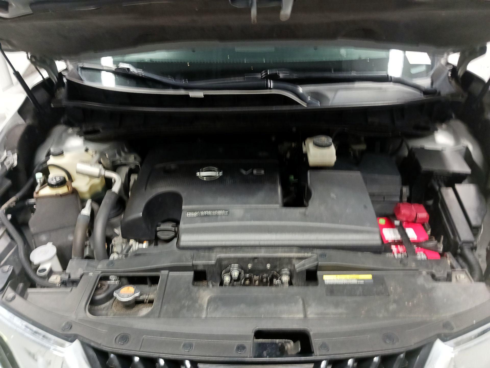 Thumbnail: 2015 Nissan Murano - 17