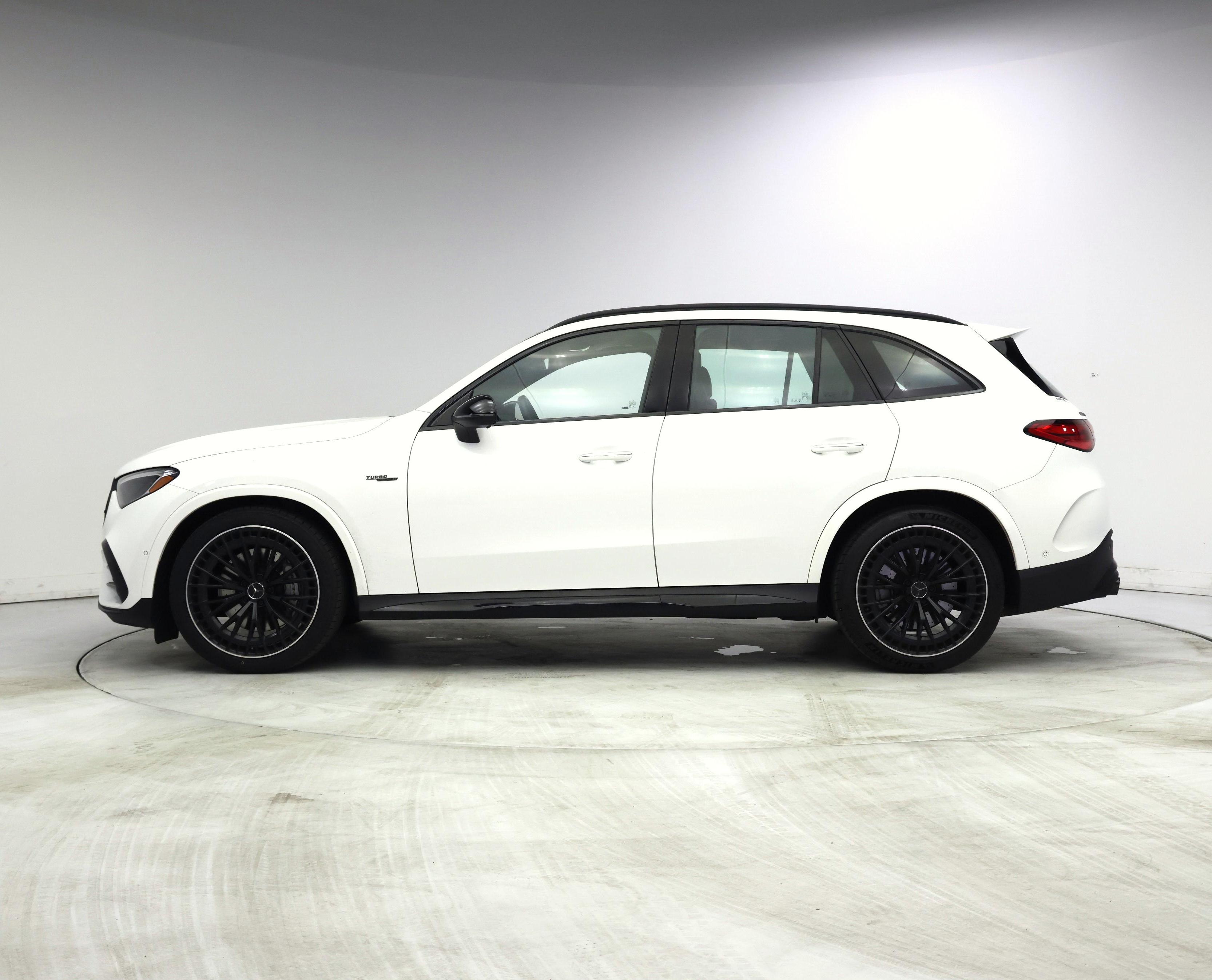 Thumbnail: 2025 Mercedes-Benz GLC - 3