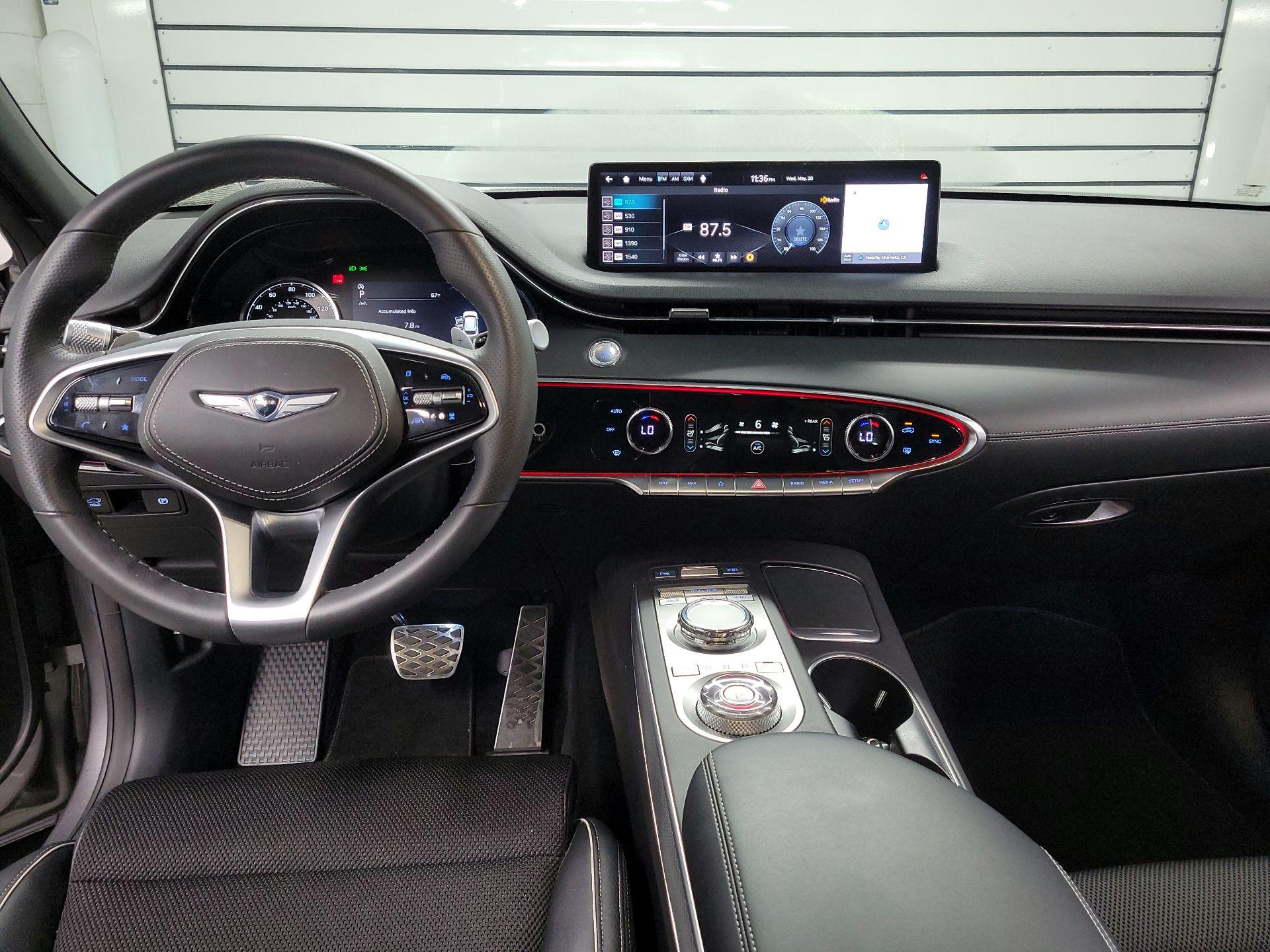 Thumbnail: 2022 Genesis GV70 - 9