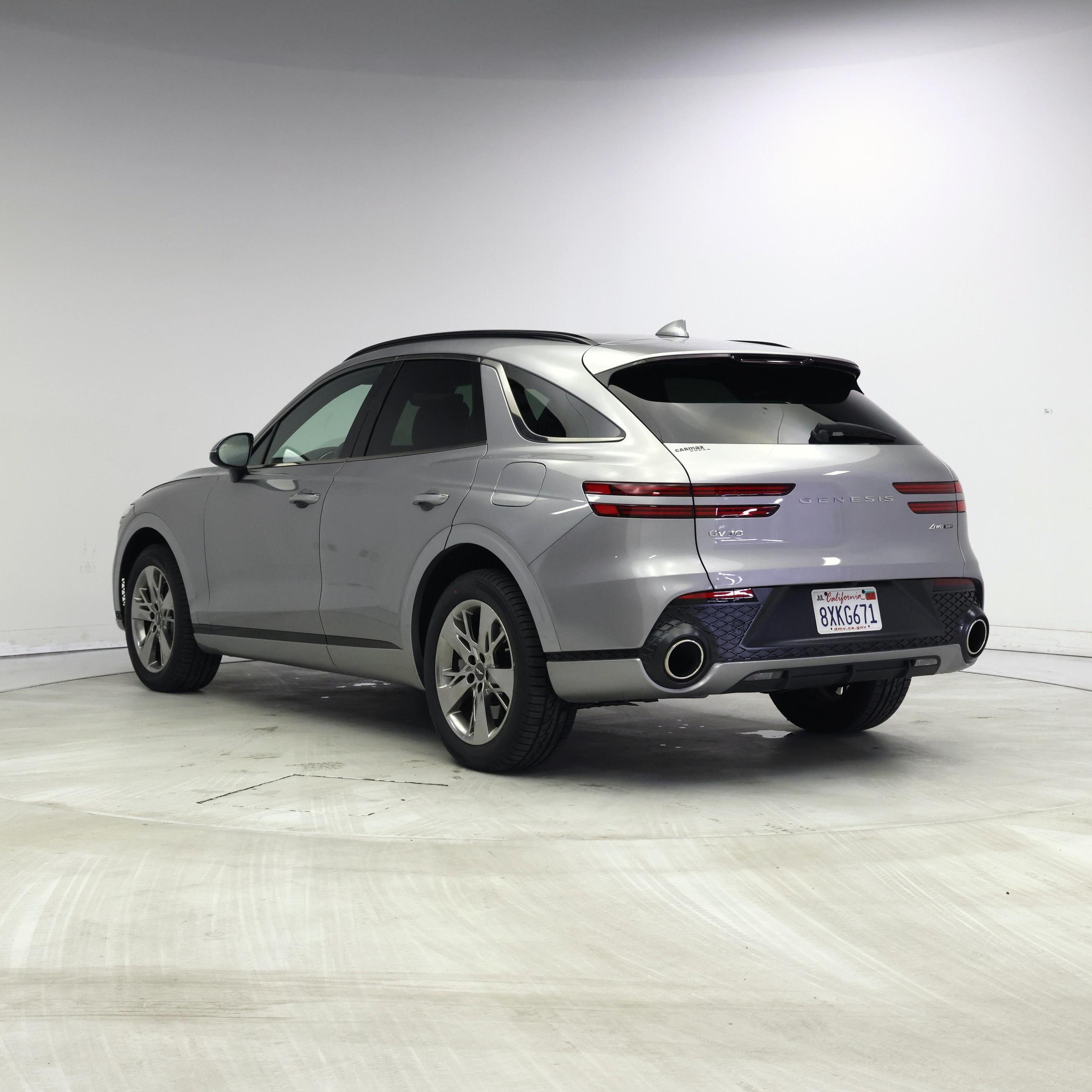 Thumbnail: 2022 Genesis GV70 - 2