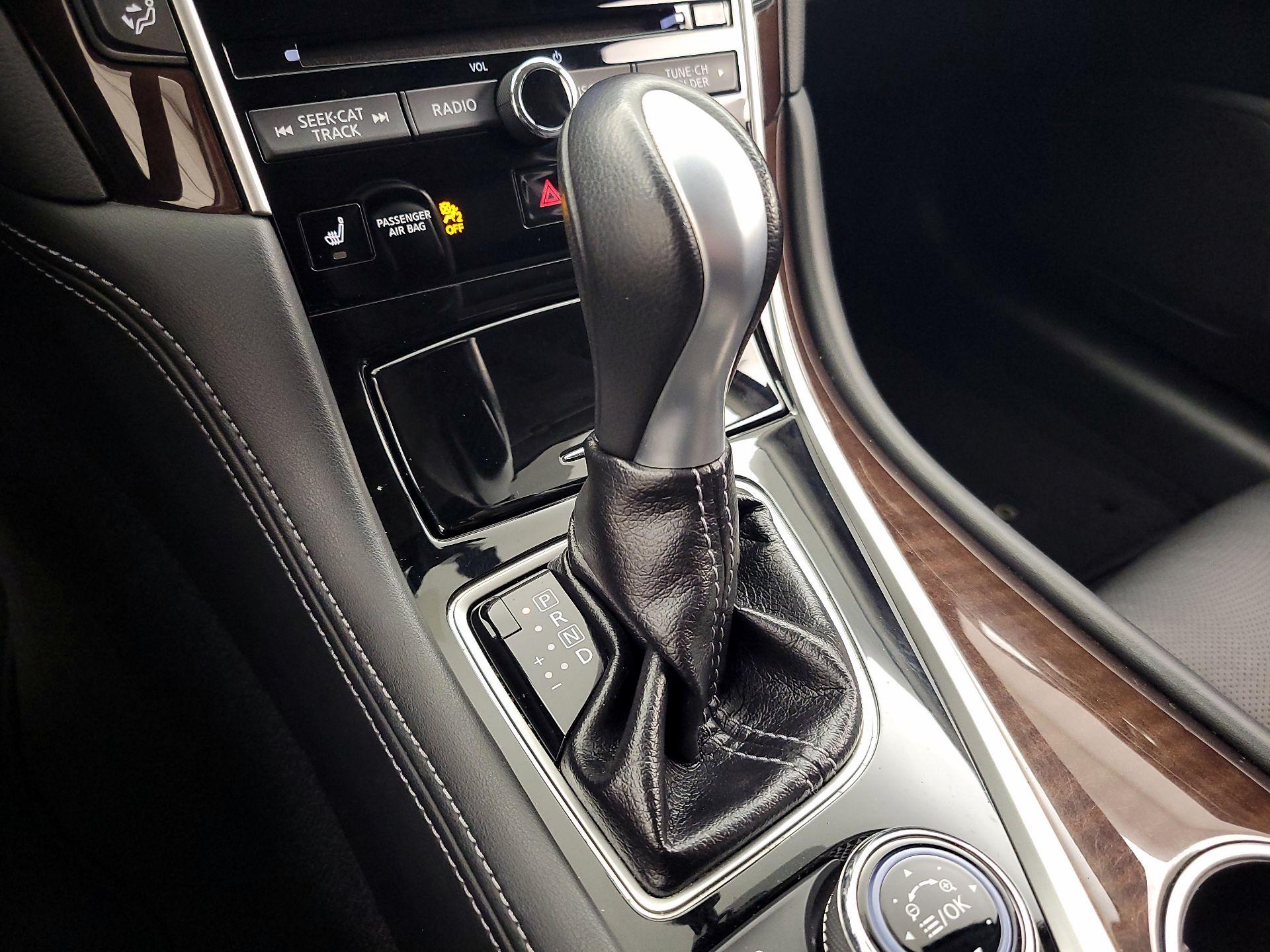 Thumbnail: 2014 INFINITI Q50 - 18