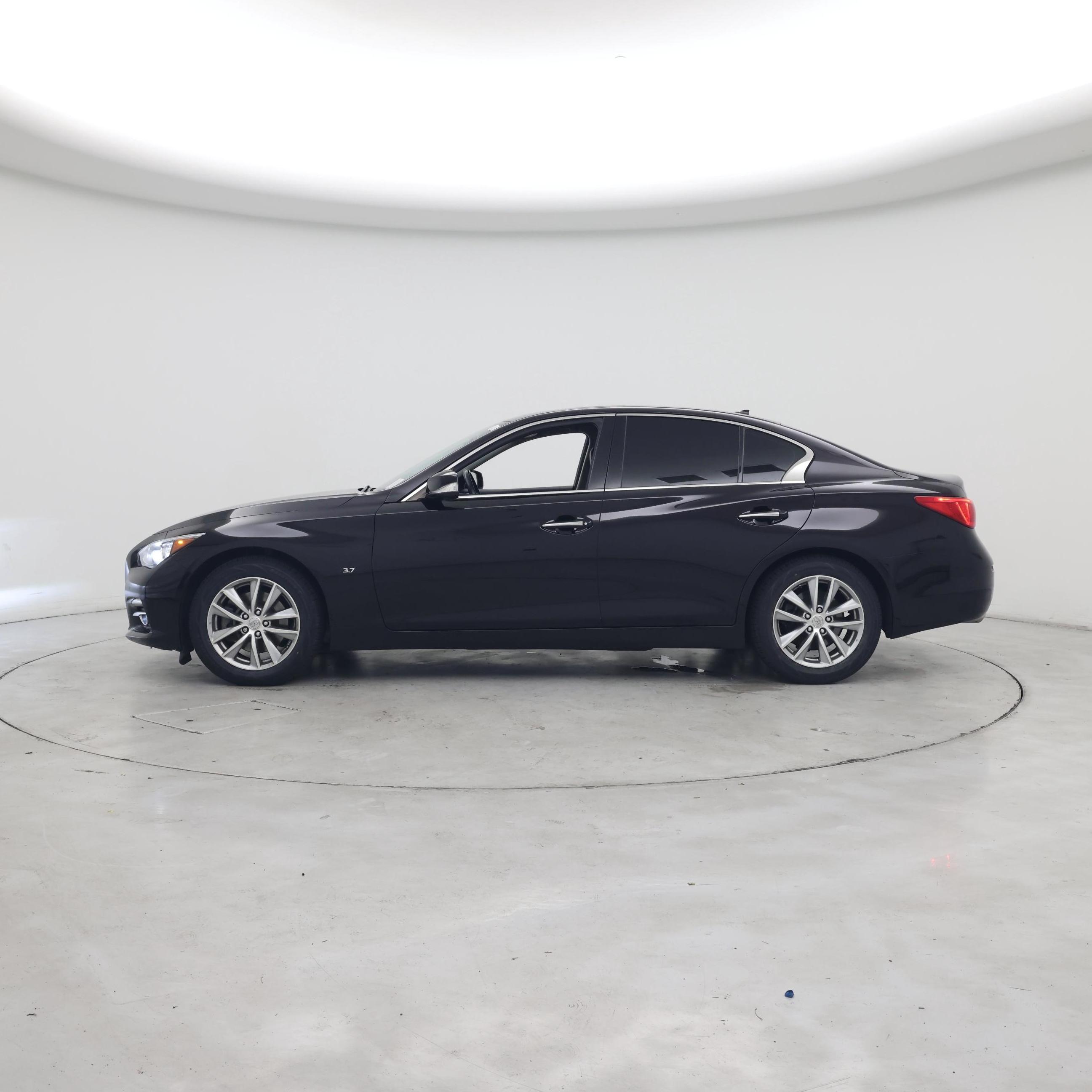 Thumbnail: 2014 INFINITI Q50 - 3