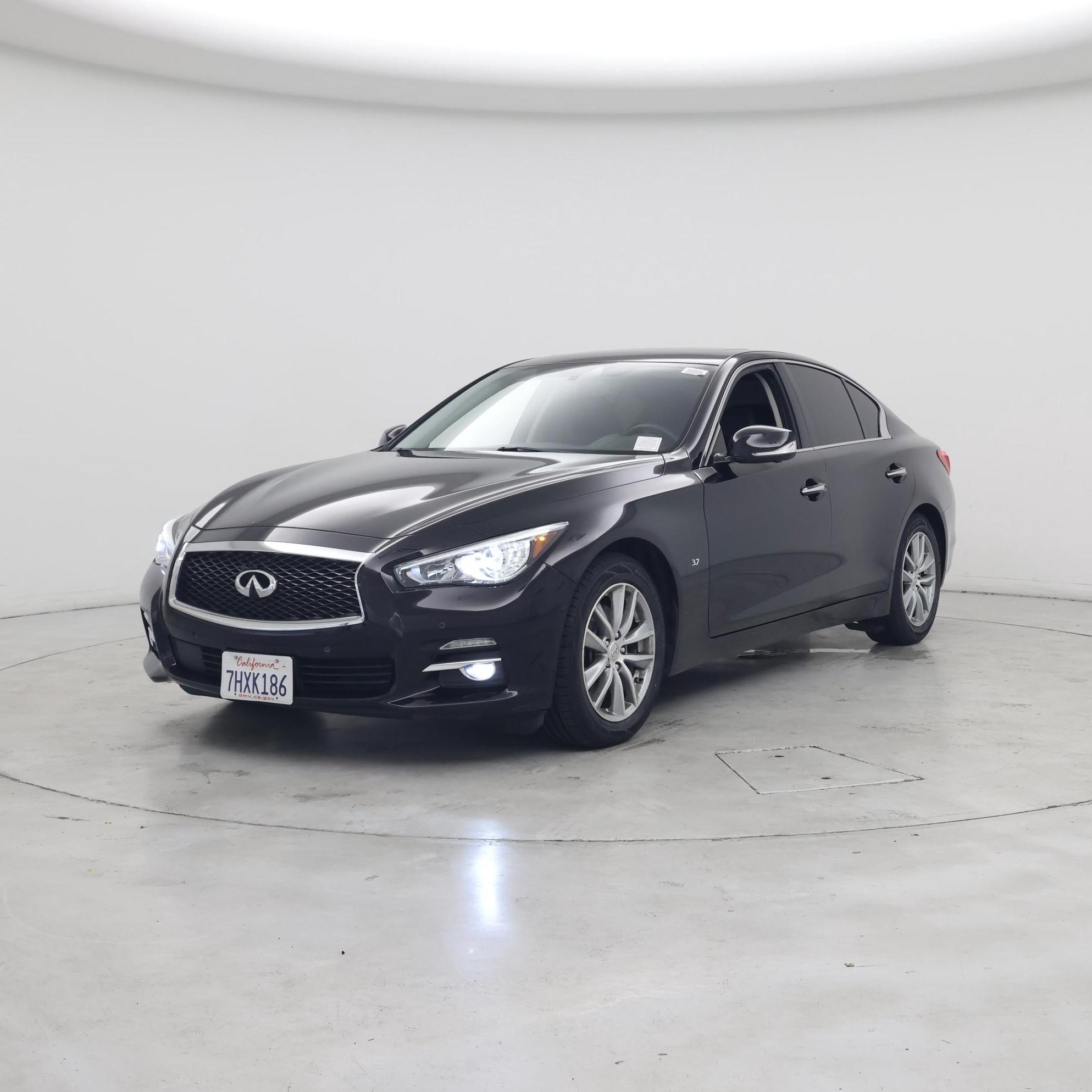 Thumbnail: 2014 INFINITI Q50 - 4