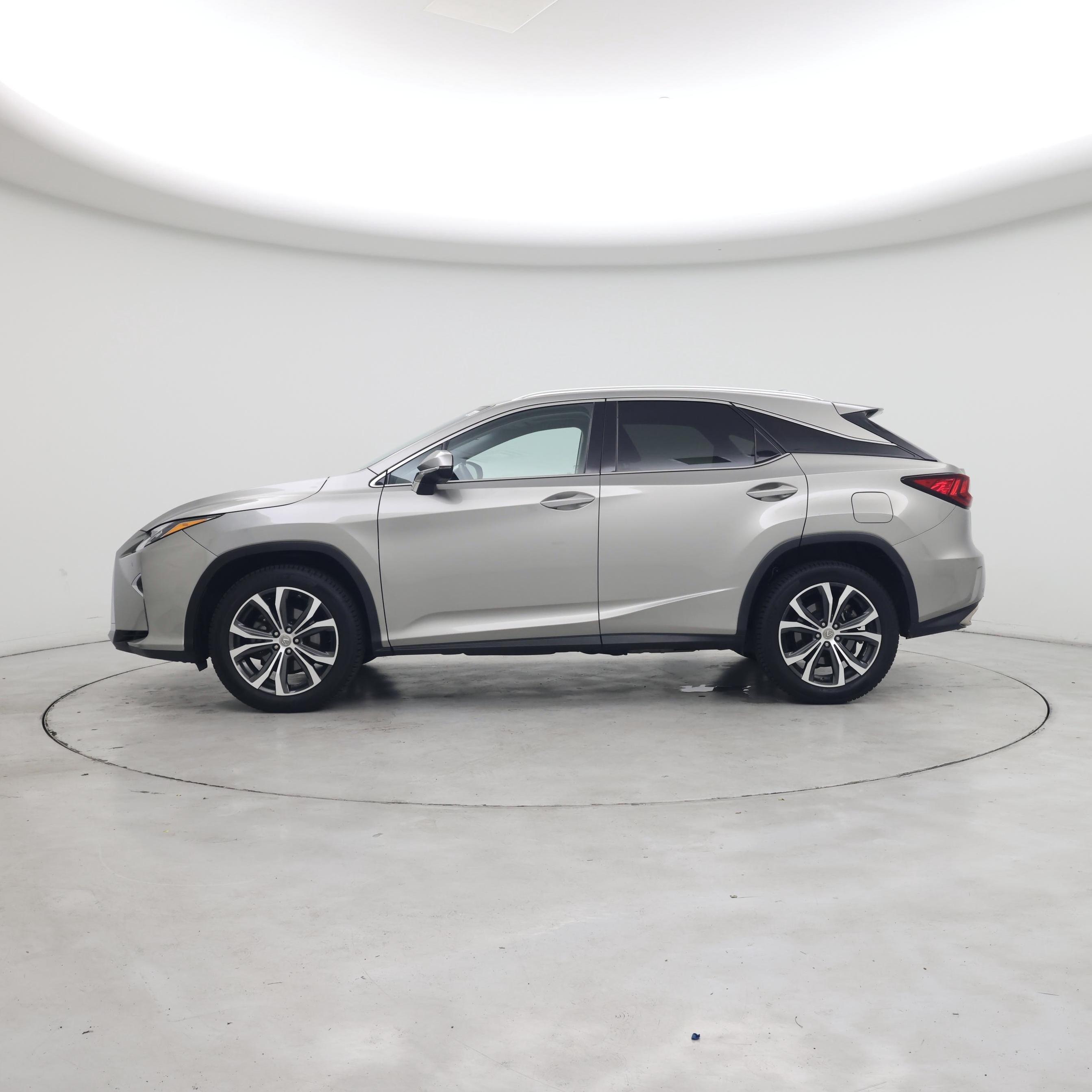 Thumbnail: 2017 Lexus RX - 3