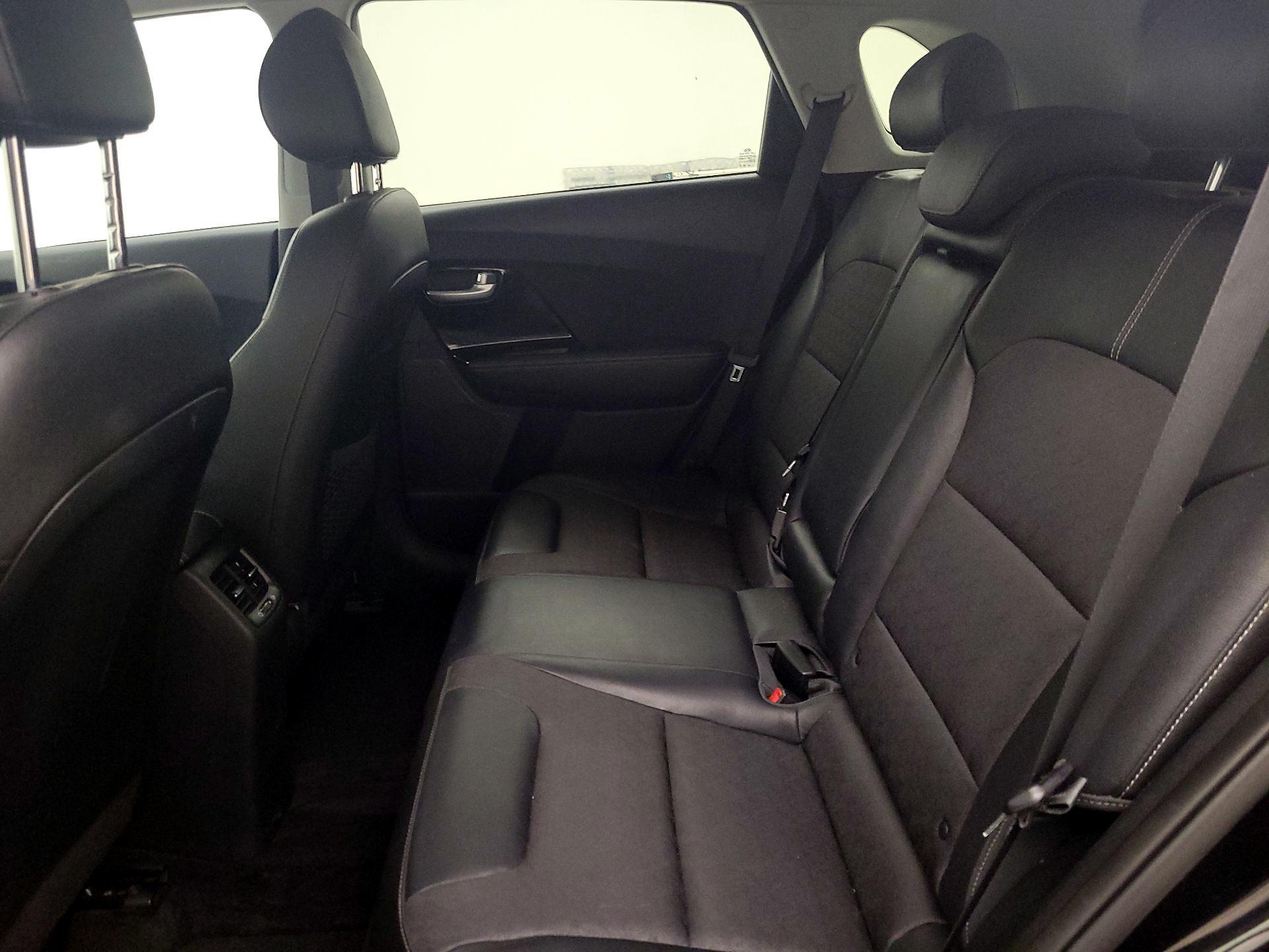 Thumbnail: 2019 Kia Niro - 20