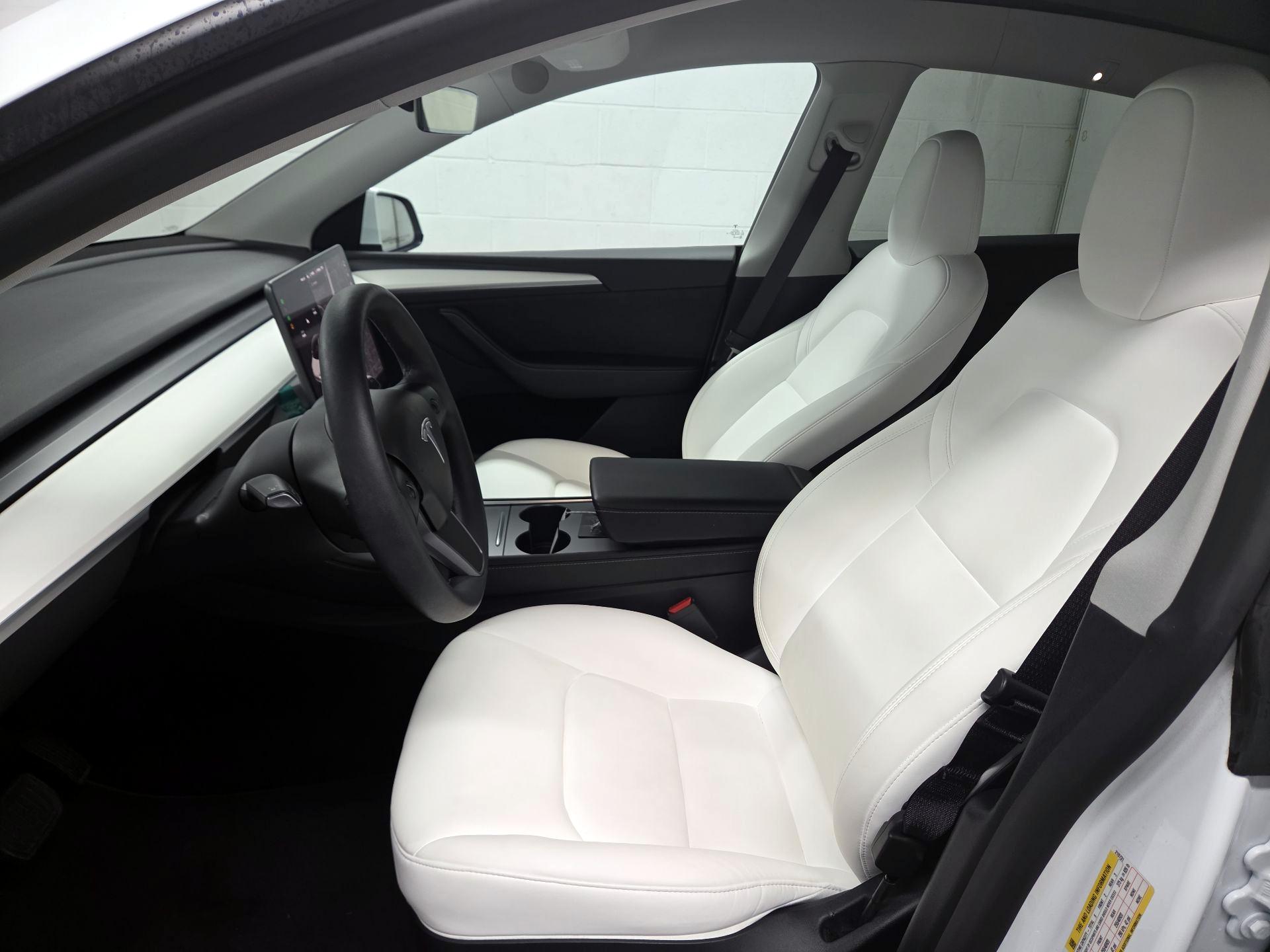 Thumbnail: 2024 Tesla Model Y - 11