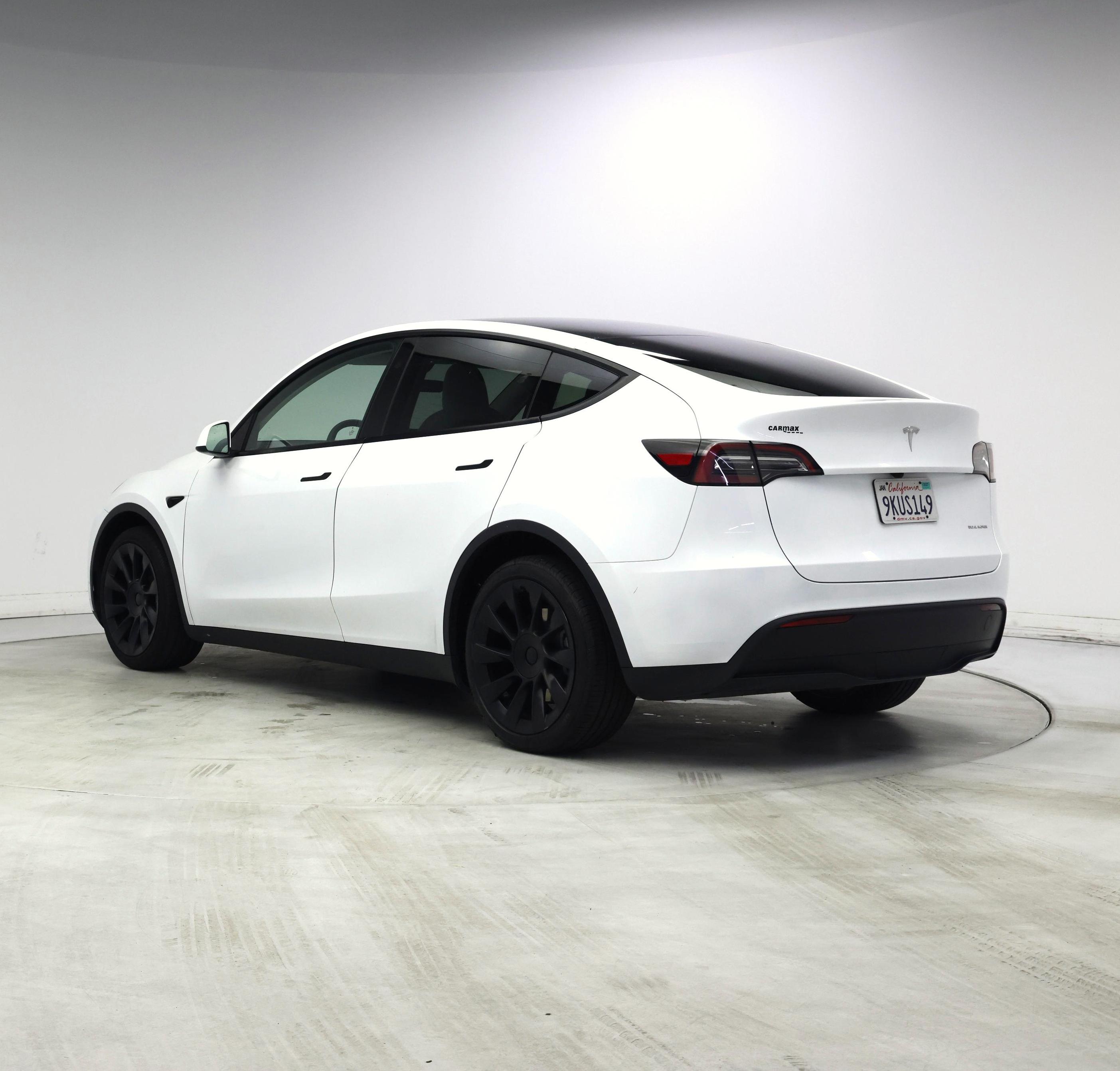 Thumbnail: 2024 Tesla Model Y - 2