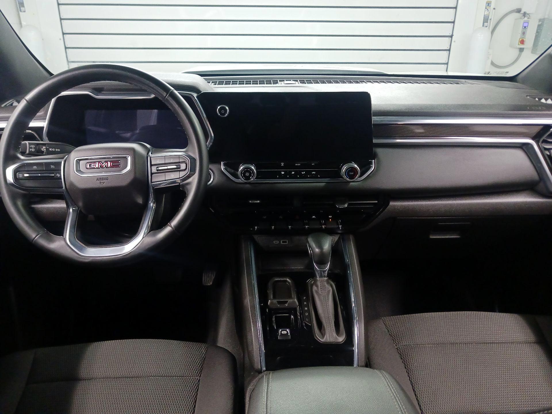 Thumbnail: 2024 GMC Canyon - 8