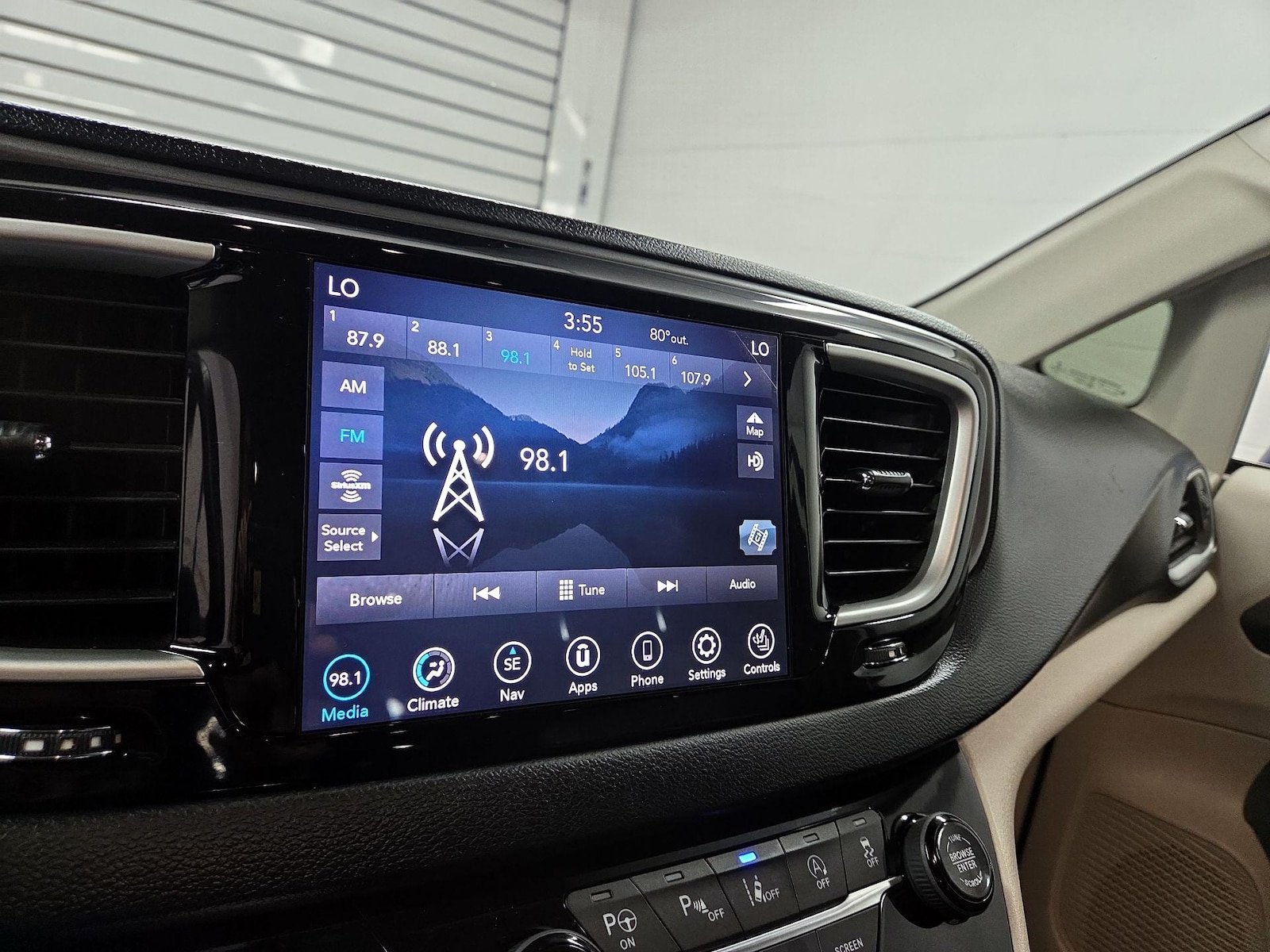 2020 Chrysler Pacifica Touring L Plus - Photo 12