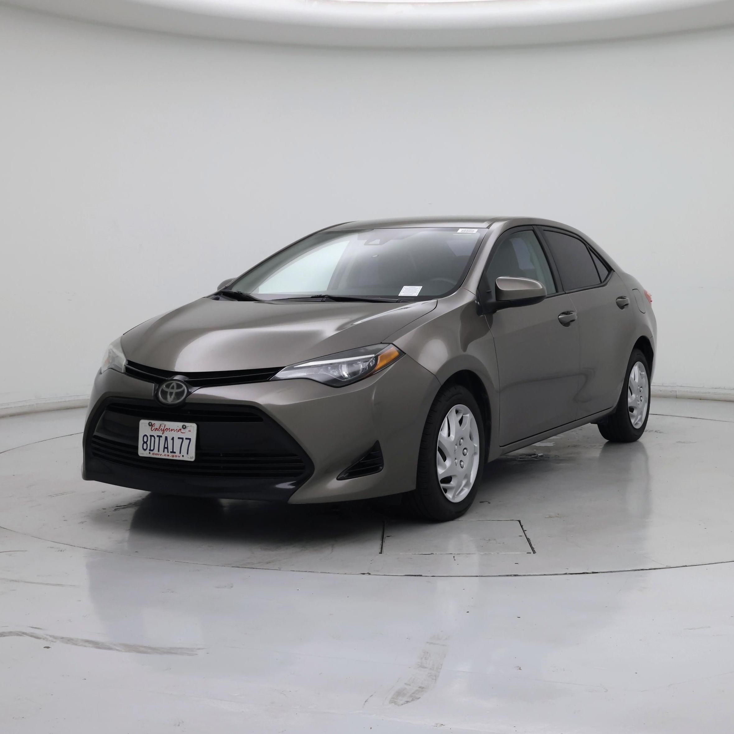 Thumbnail: 2018 Toyota Corolla - 4