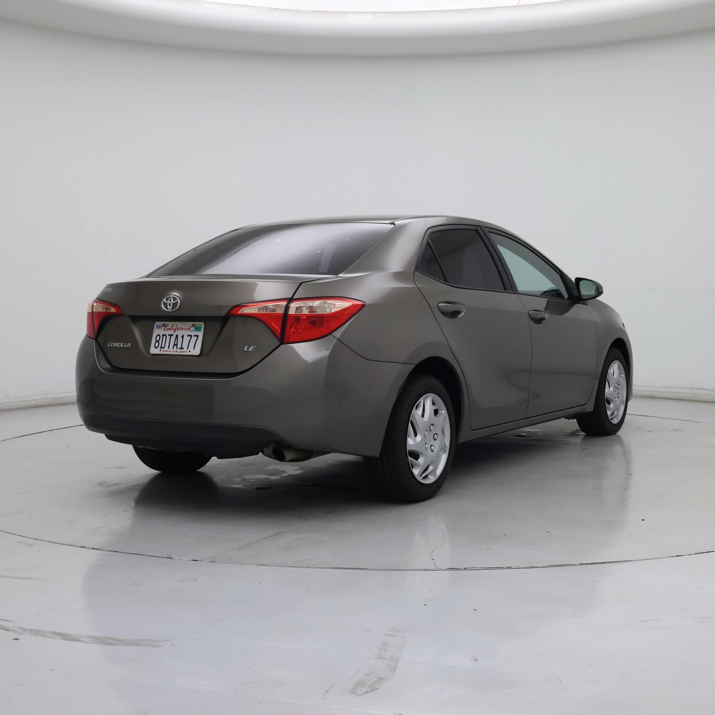 Thumbnail: 2018 Toyota Corolla - 8