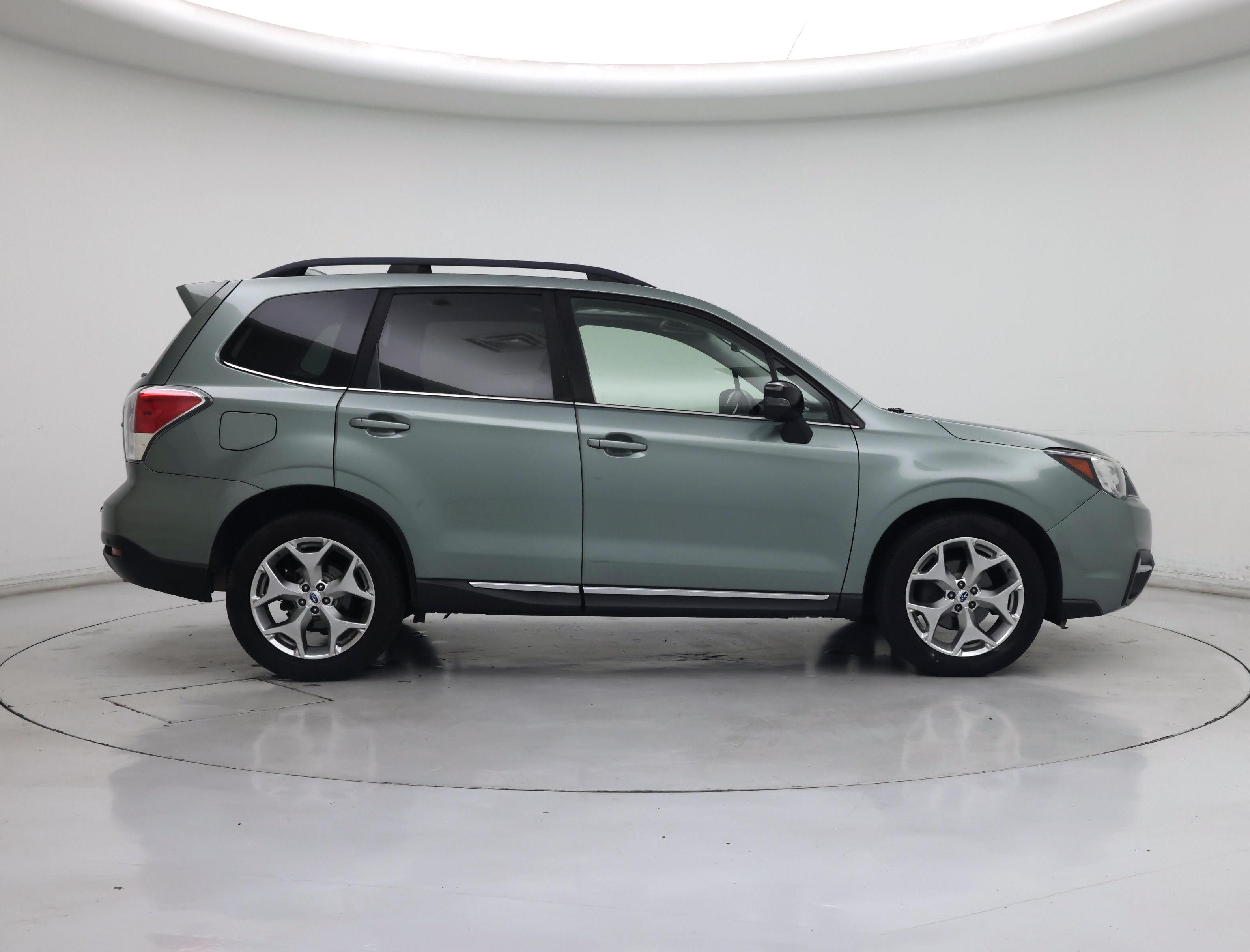 Thumbnail: 2017 Subaru Forester - 7