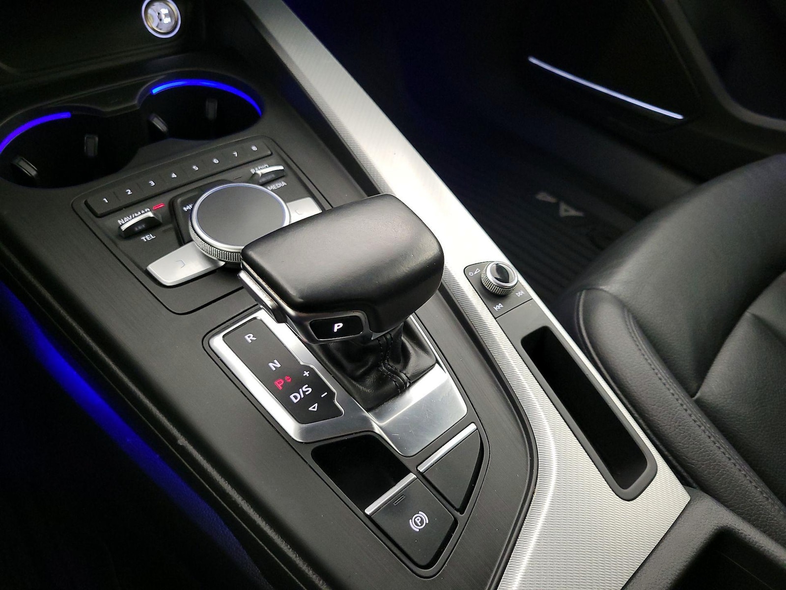 2017 Audi A4 Prestige - Photo 19