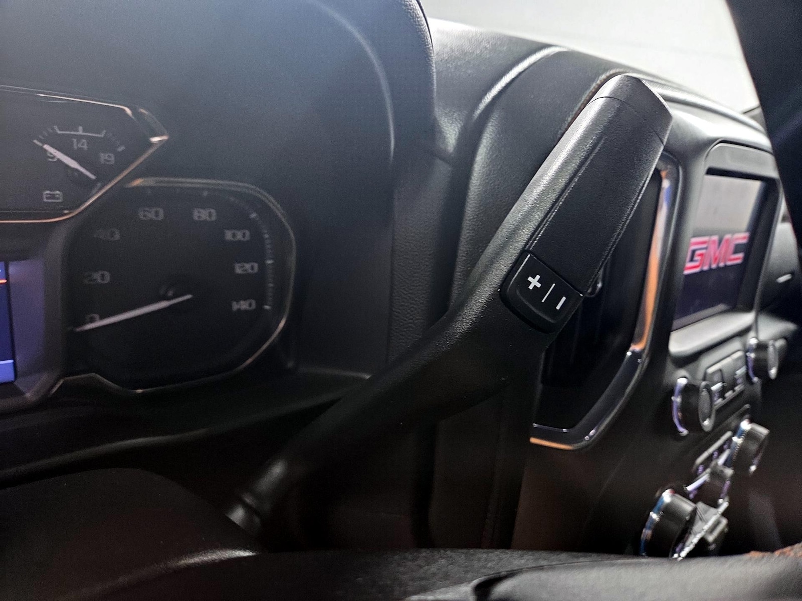 2020 GMC Sierra 1500 AT4 - Photo 16