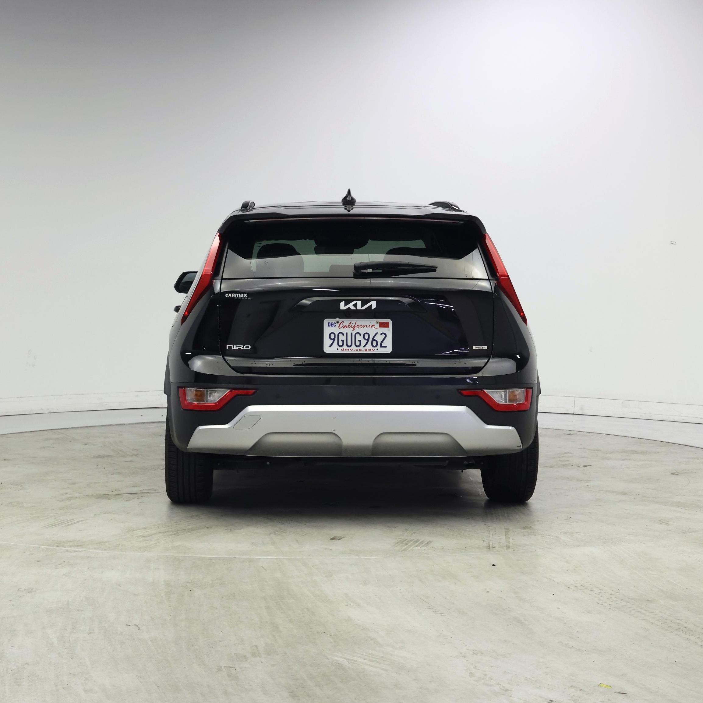Thumbnail: 2023 Kia Niro - 6