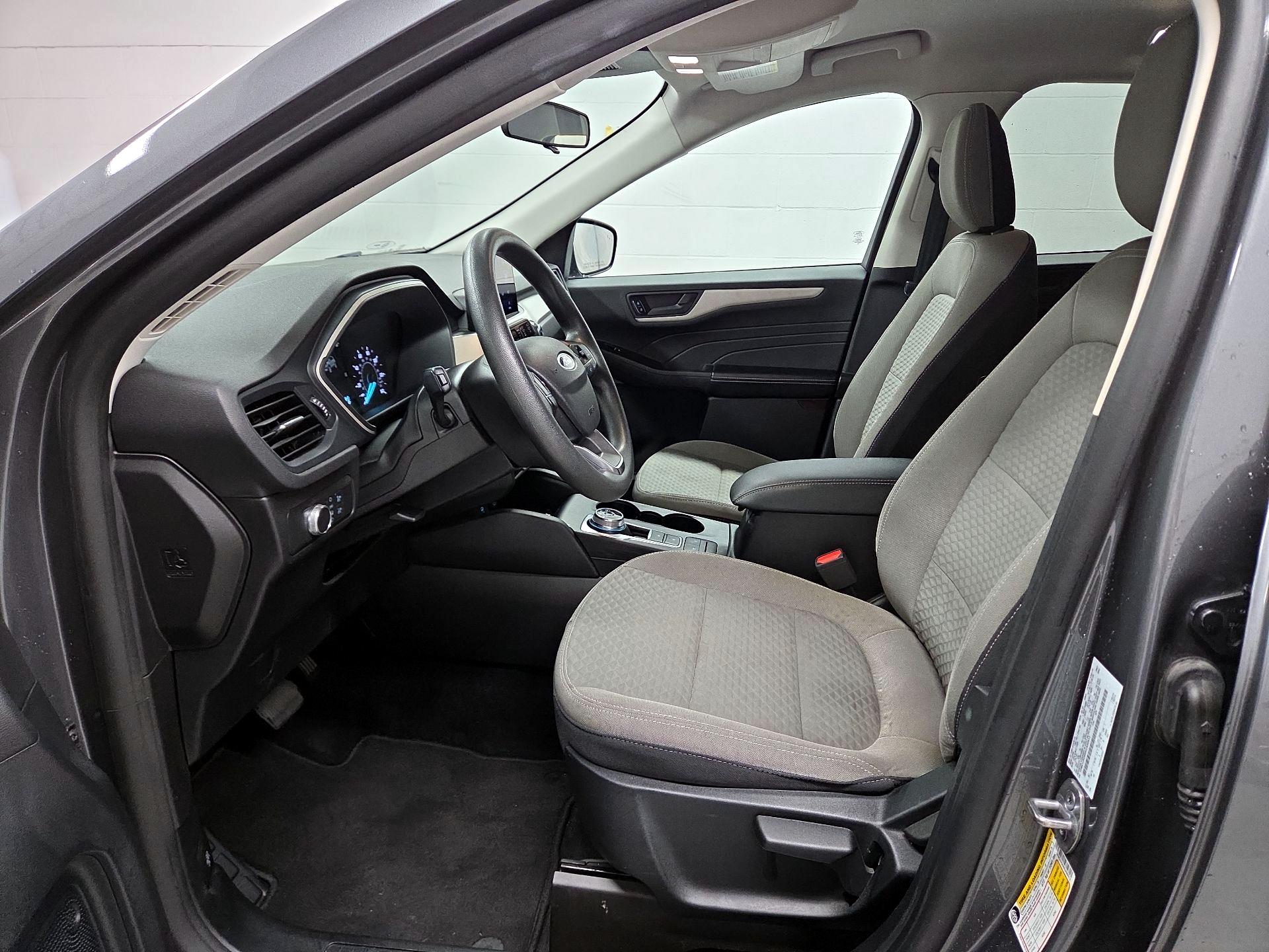 Thumbnail: 2022 Ford Escape - 11