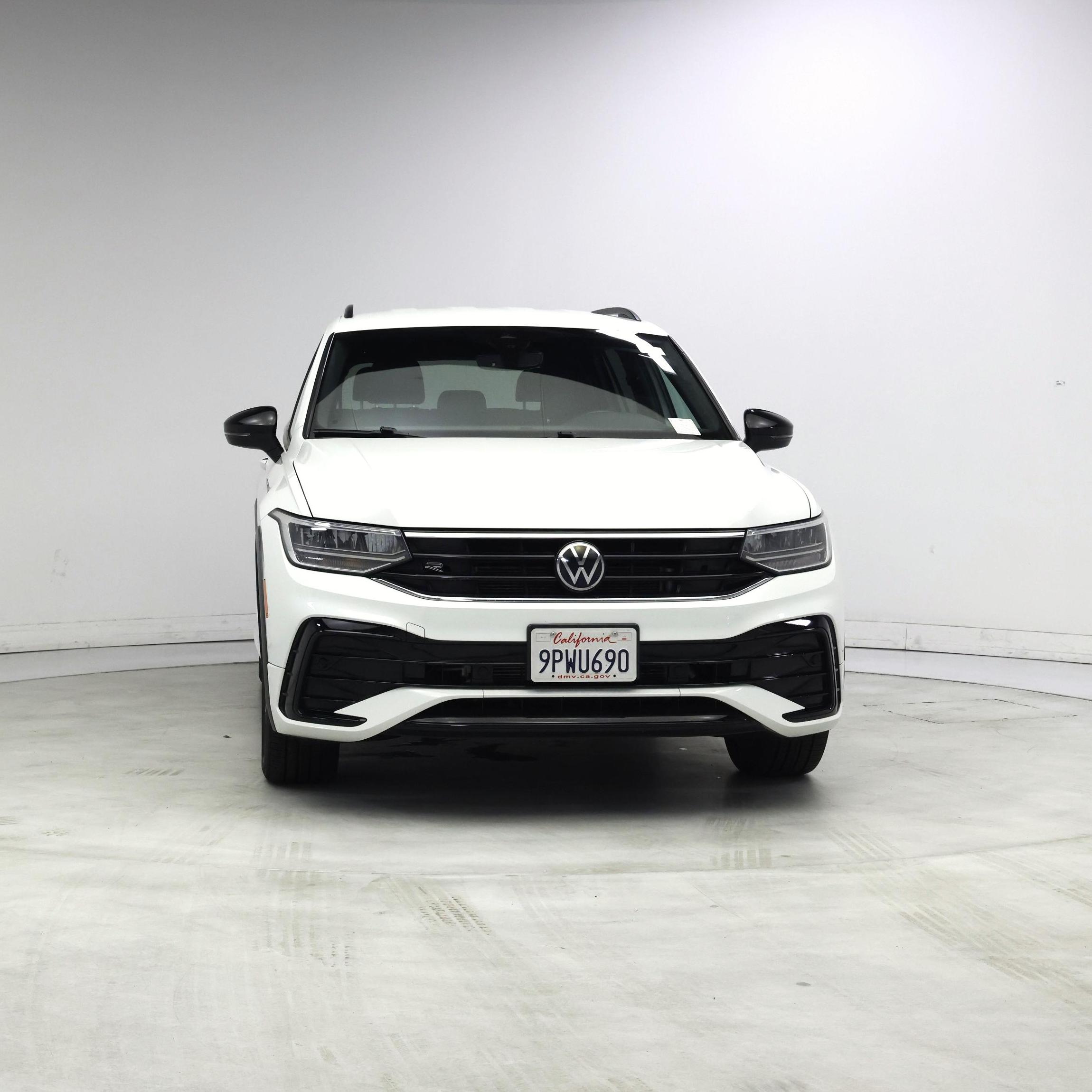 Thumbnail: 2022 Volkswagen Tiguan - 5