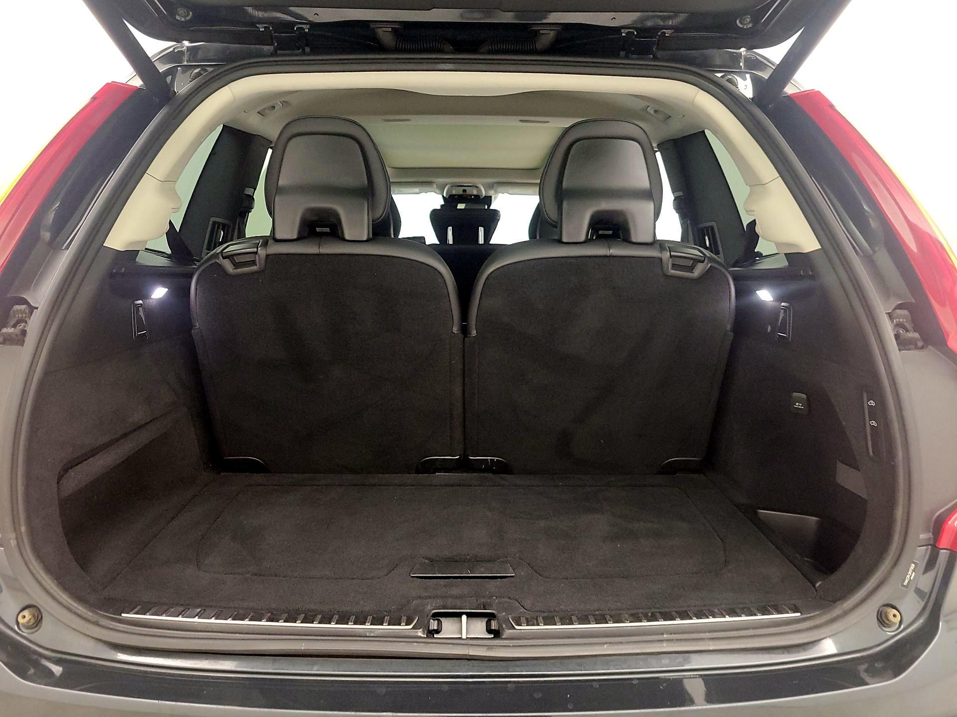 Thumbnail: 2017 Volvo XC90 - 20