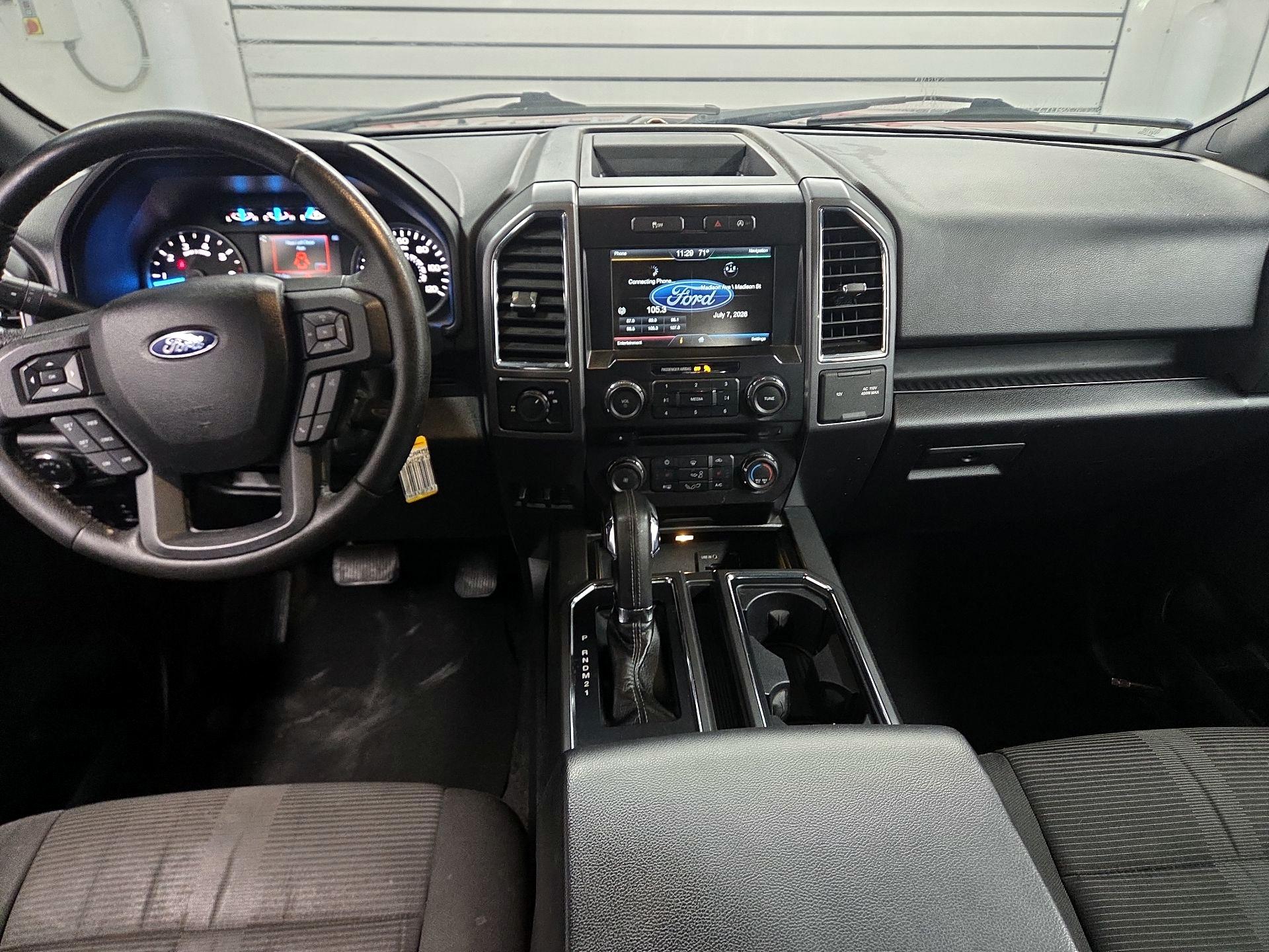 Thumbnail: 2015 Ford F-150 - 9