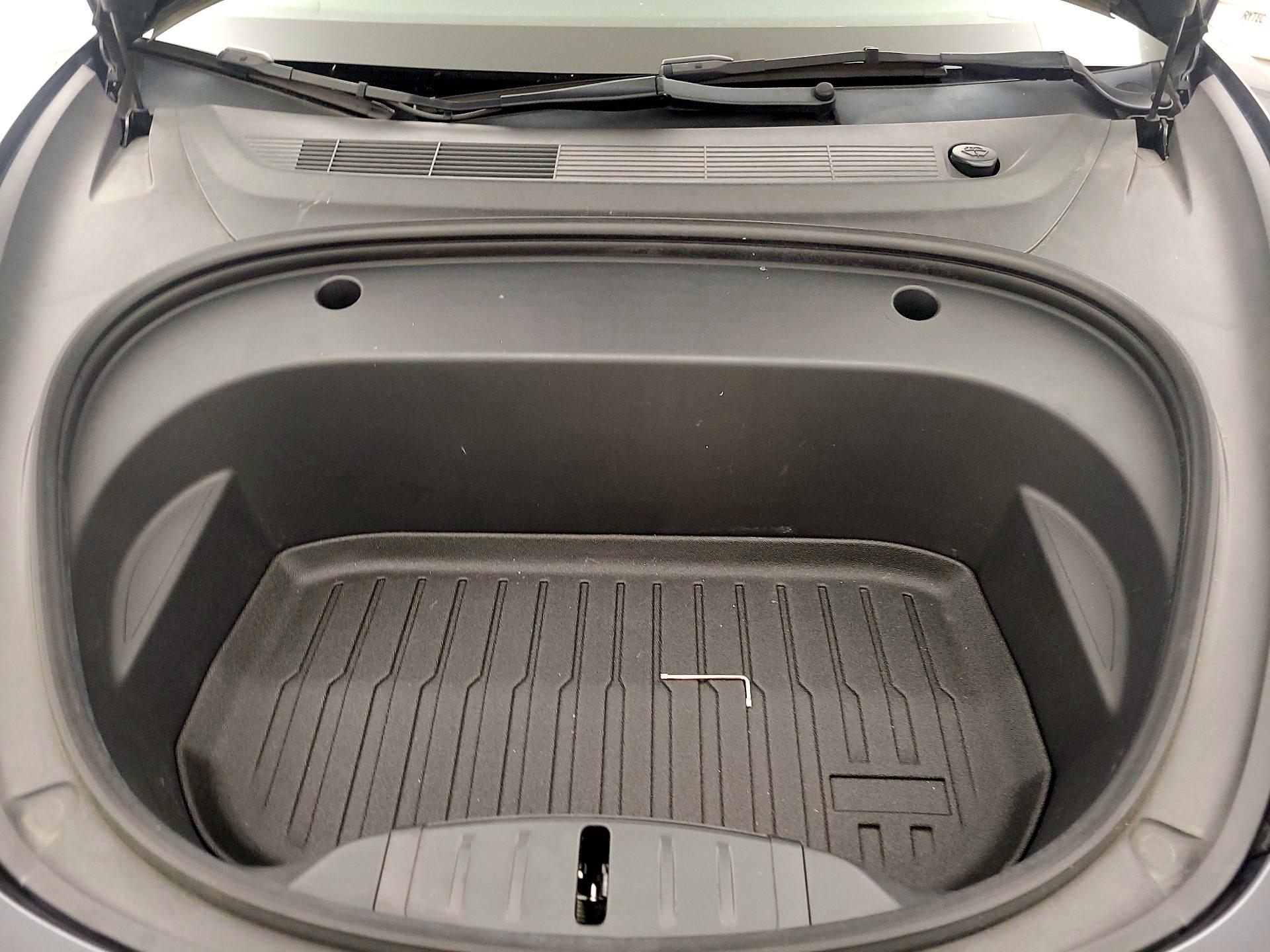 Thumbnail: 2022 Tesla Model 3 - 20