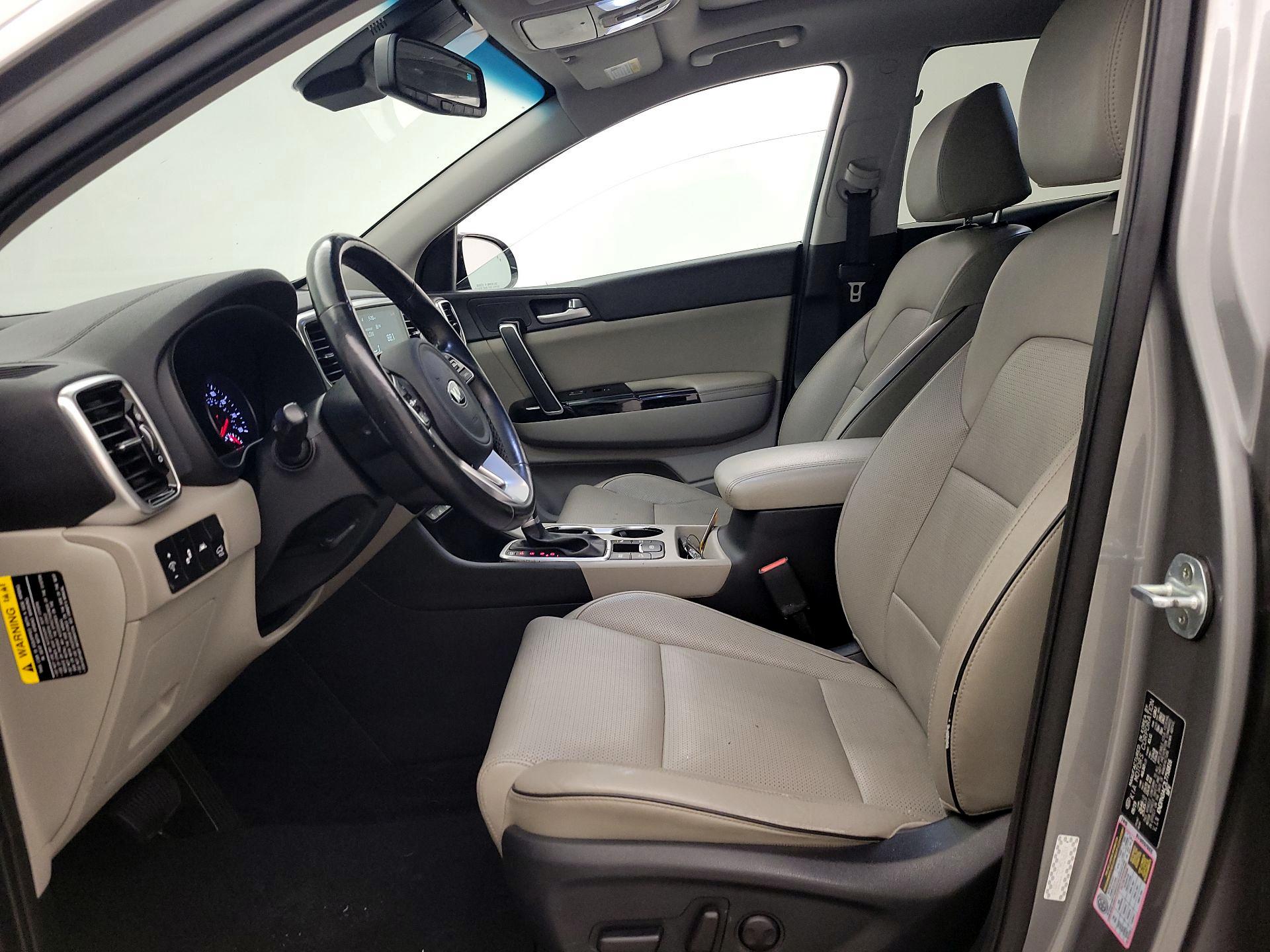 Thumbnail: 2020 Kia Sportage - 11