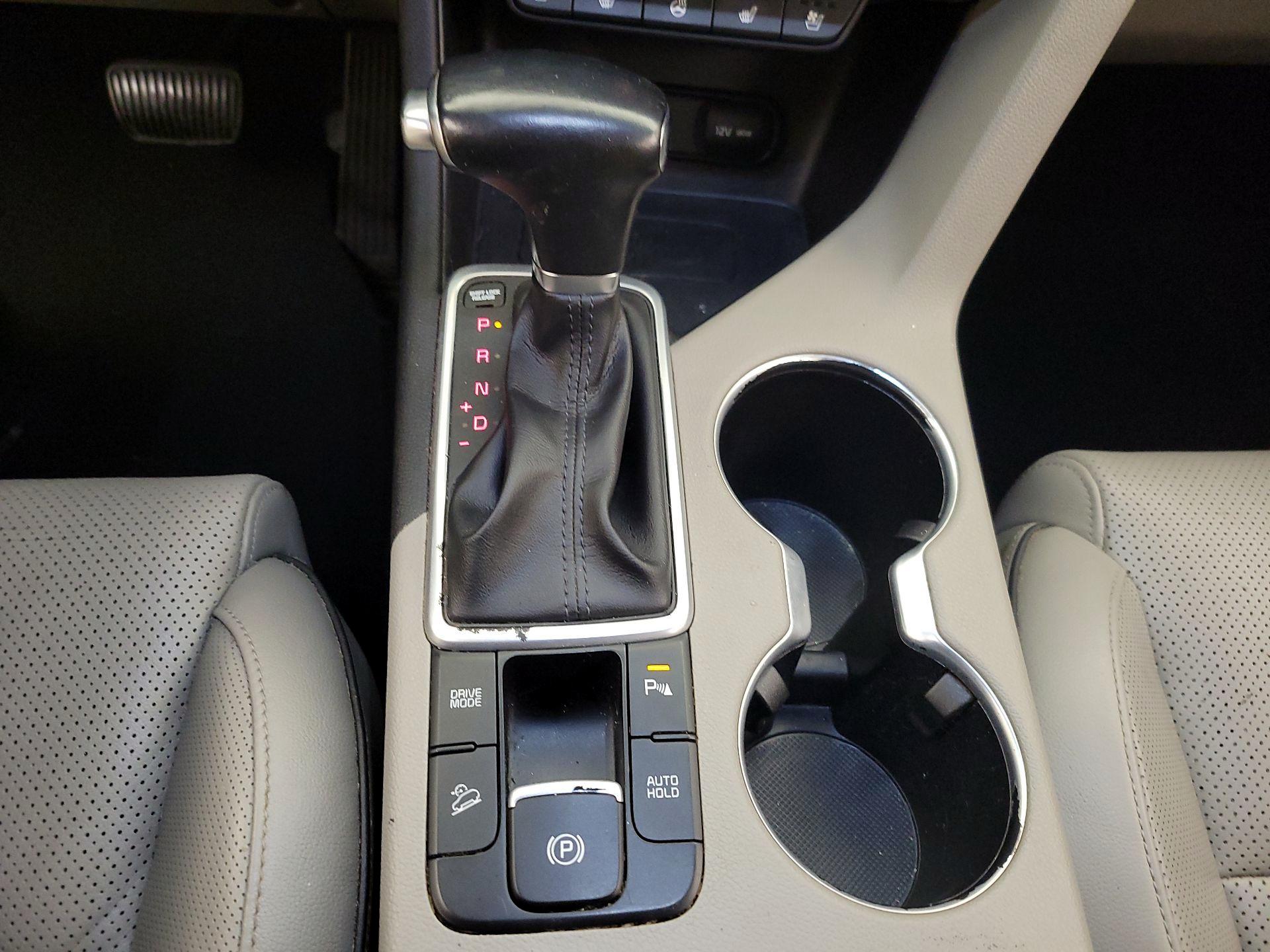 Thumbnail: 2020 Kia Sportage - 17