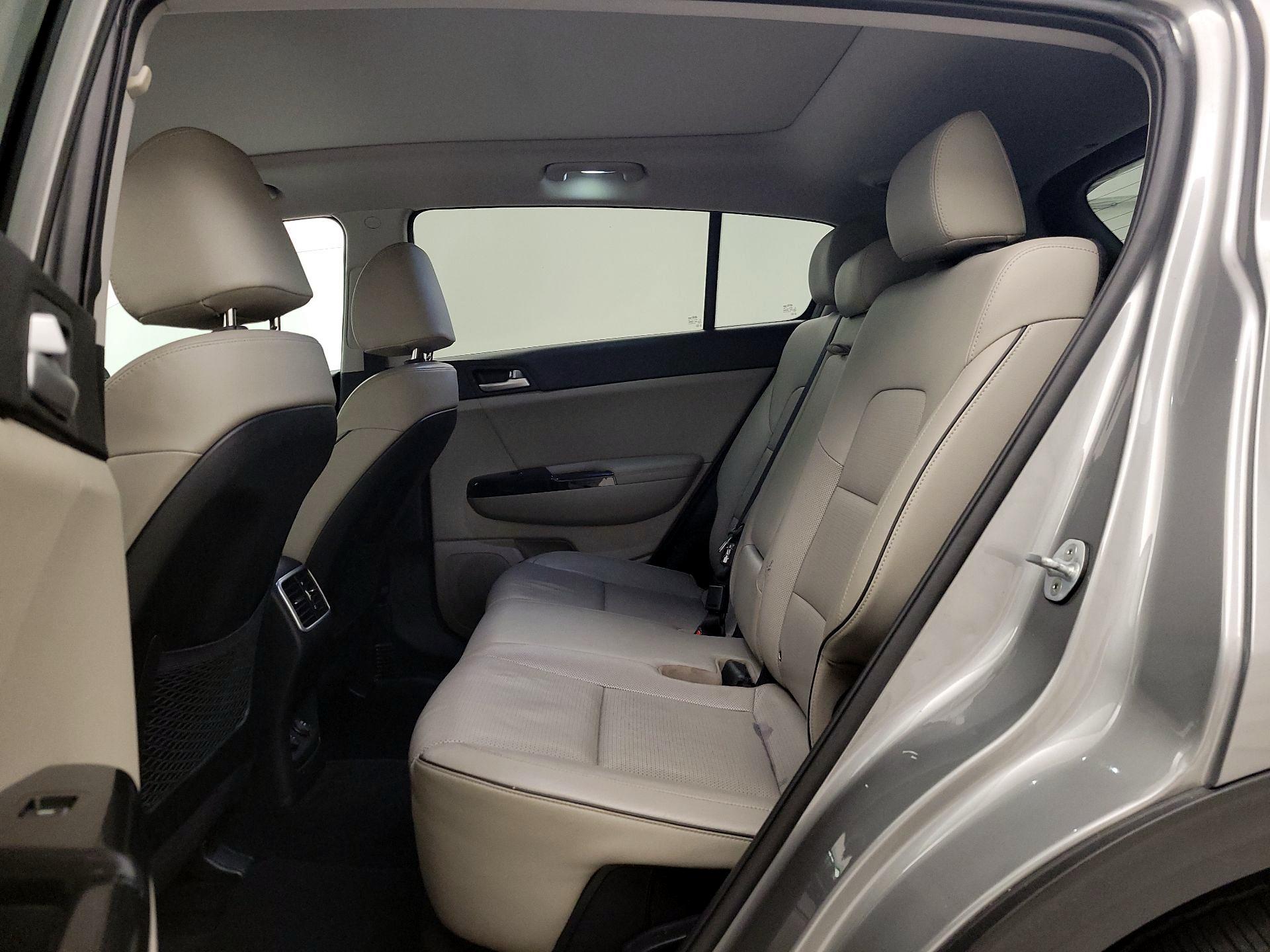 Thumbnail: 2020 Kia Sportage - 19