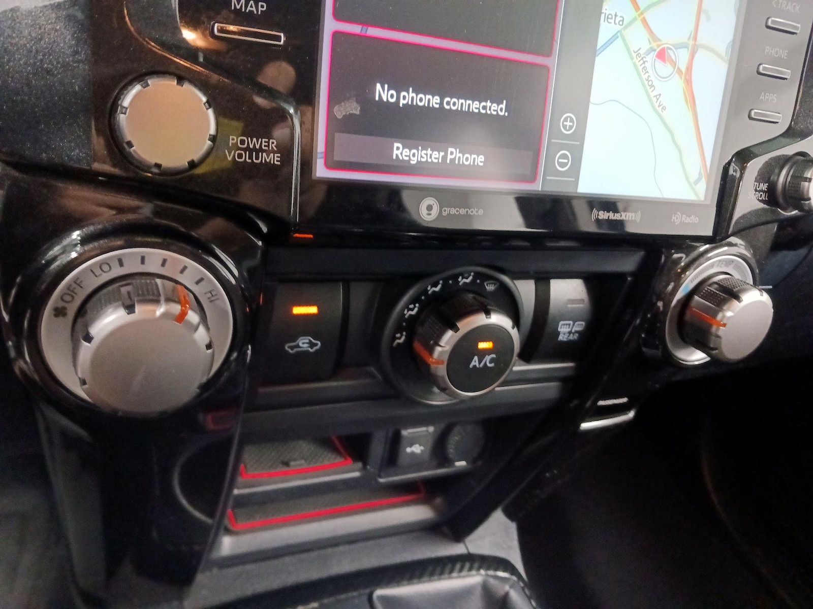 2023 Toyota 4Runner TRD Off-Road - Photo 14